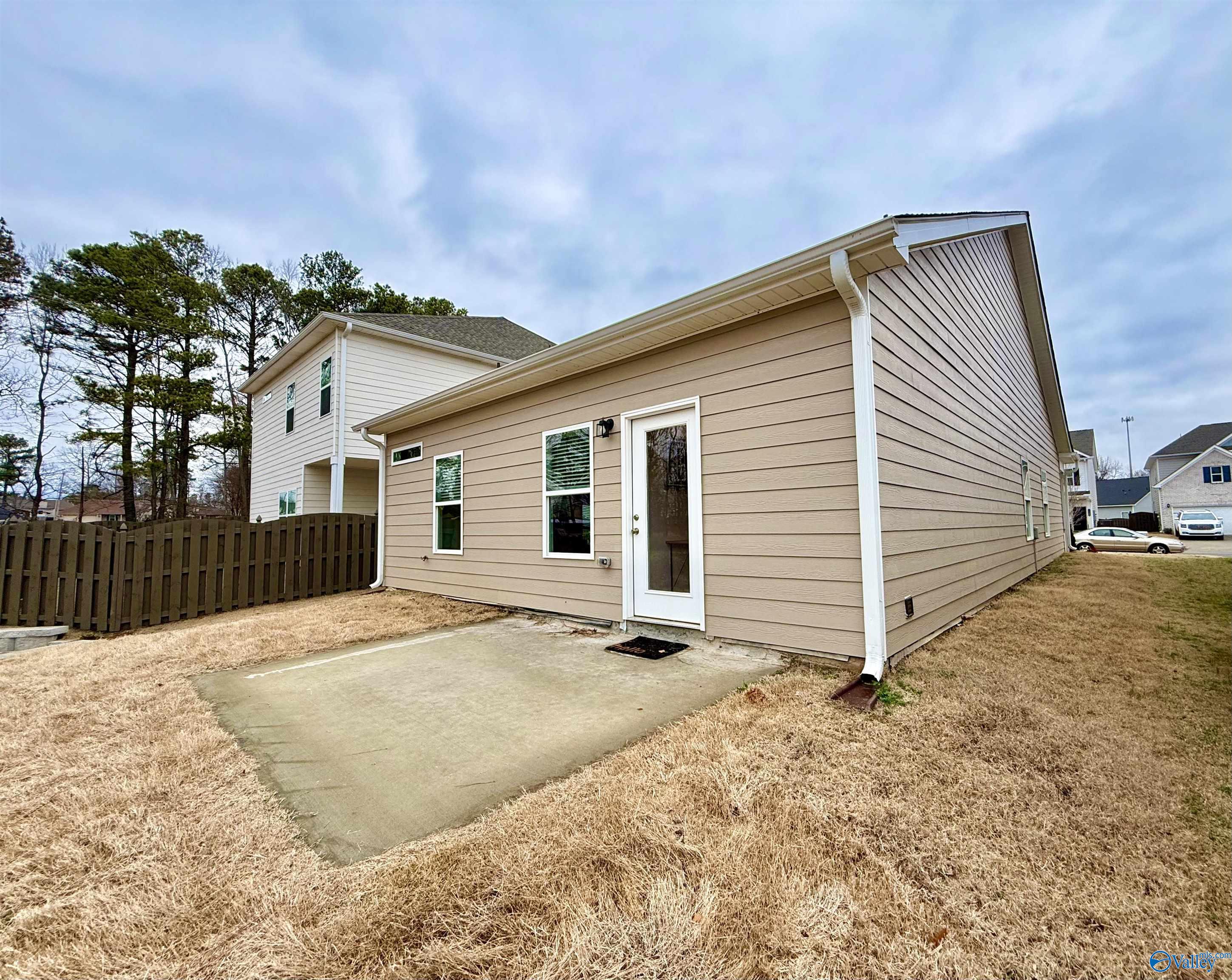 1141 Birkhall Boulevard, Harvest, Alabama image 32