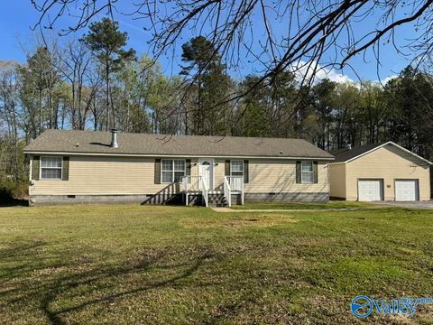 Mobile Home For Sale - 185 Lakefront Drive<br/> Cherokee County, Leesburg, AL 35983