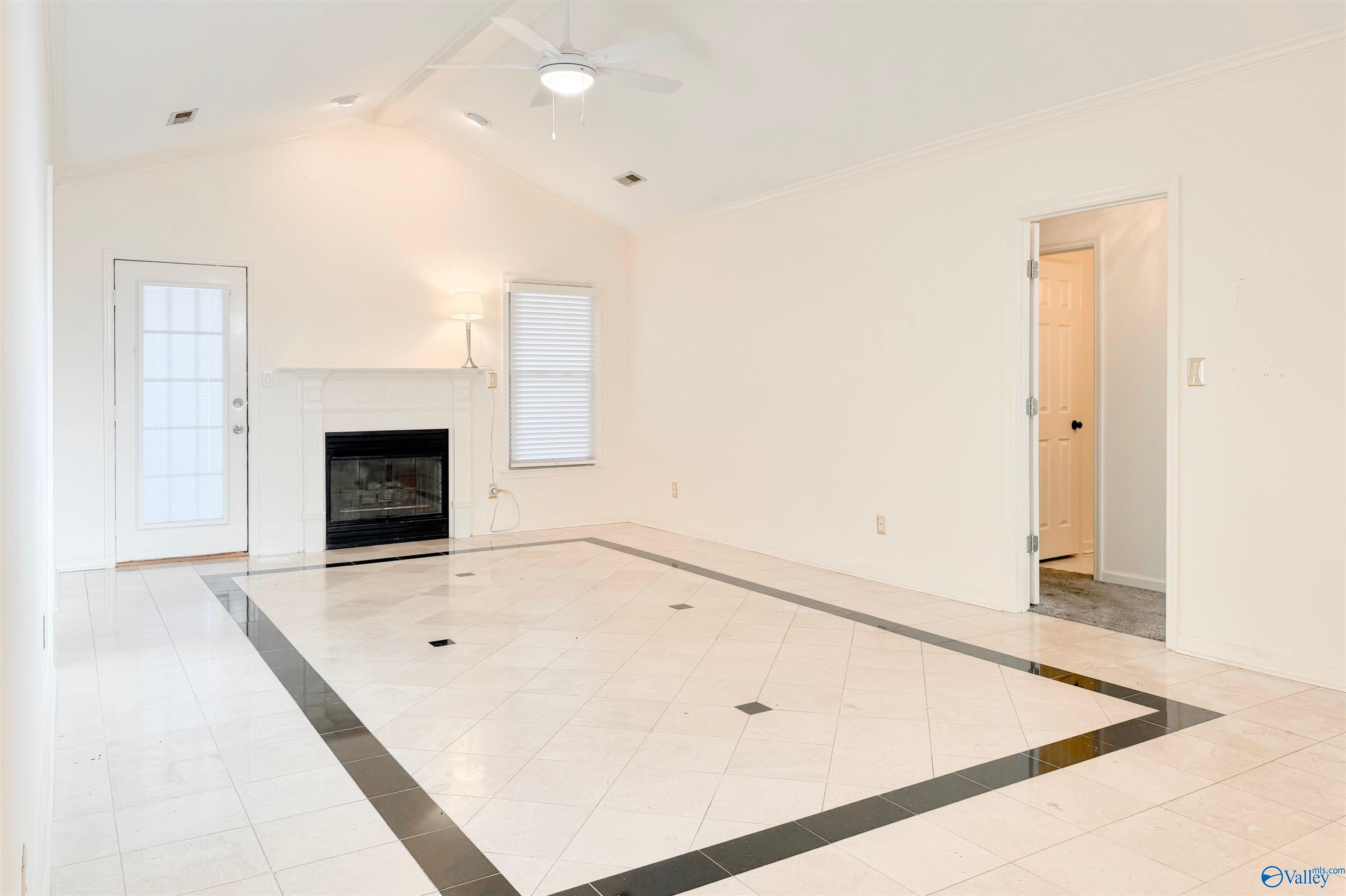 1504 Chestnut Grove SW