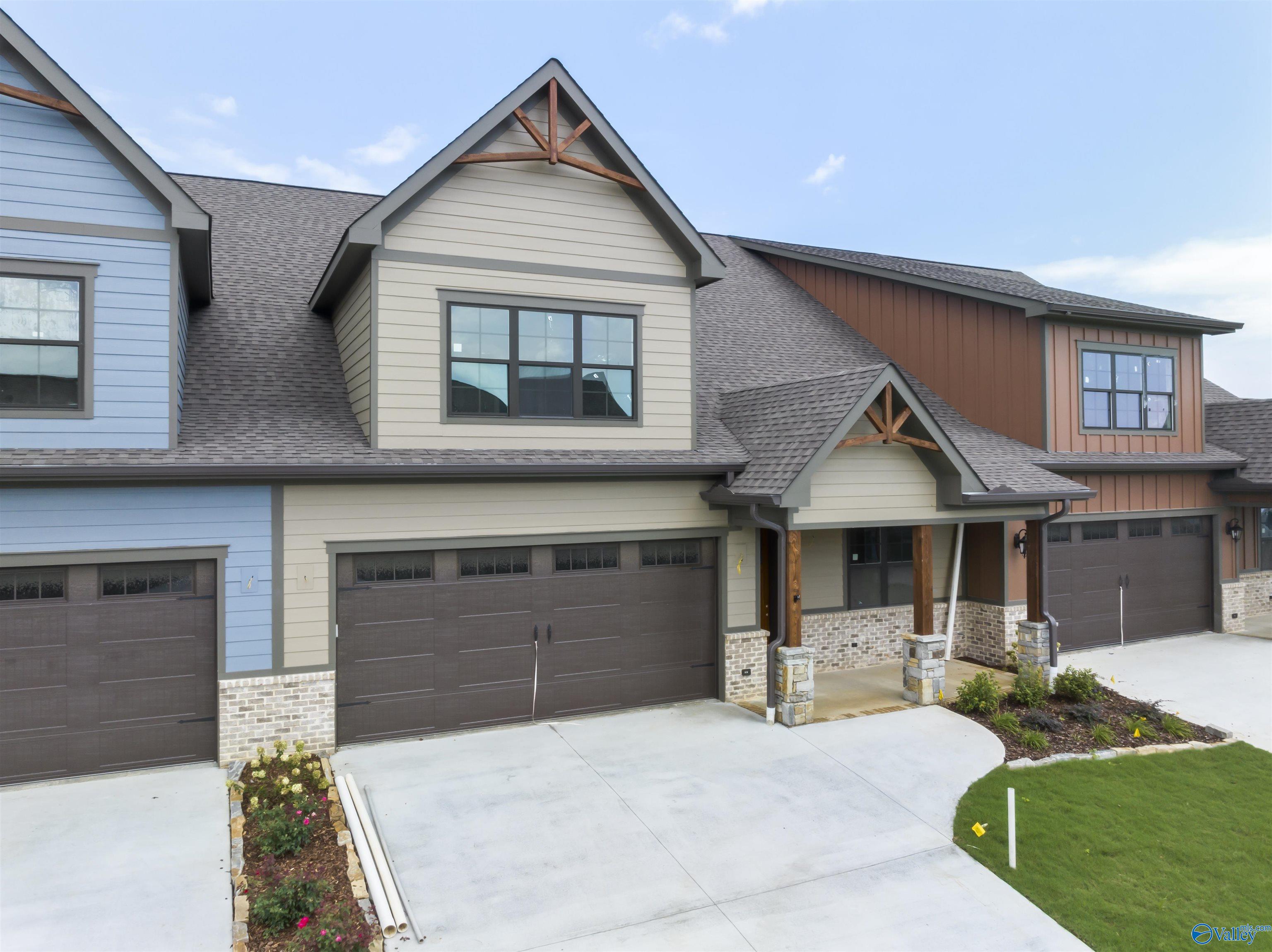 233 Whistling Straits Way, Guntersville, Alabama image 2