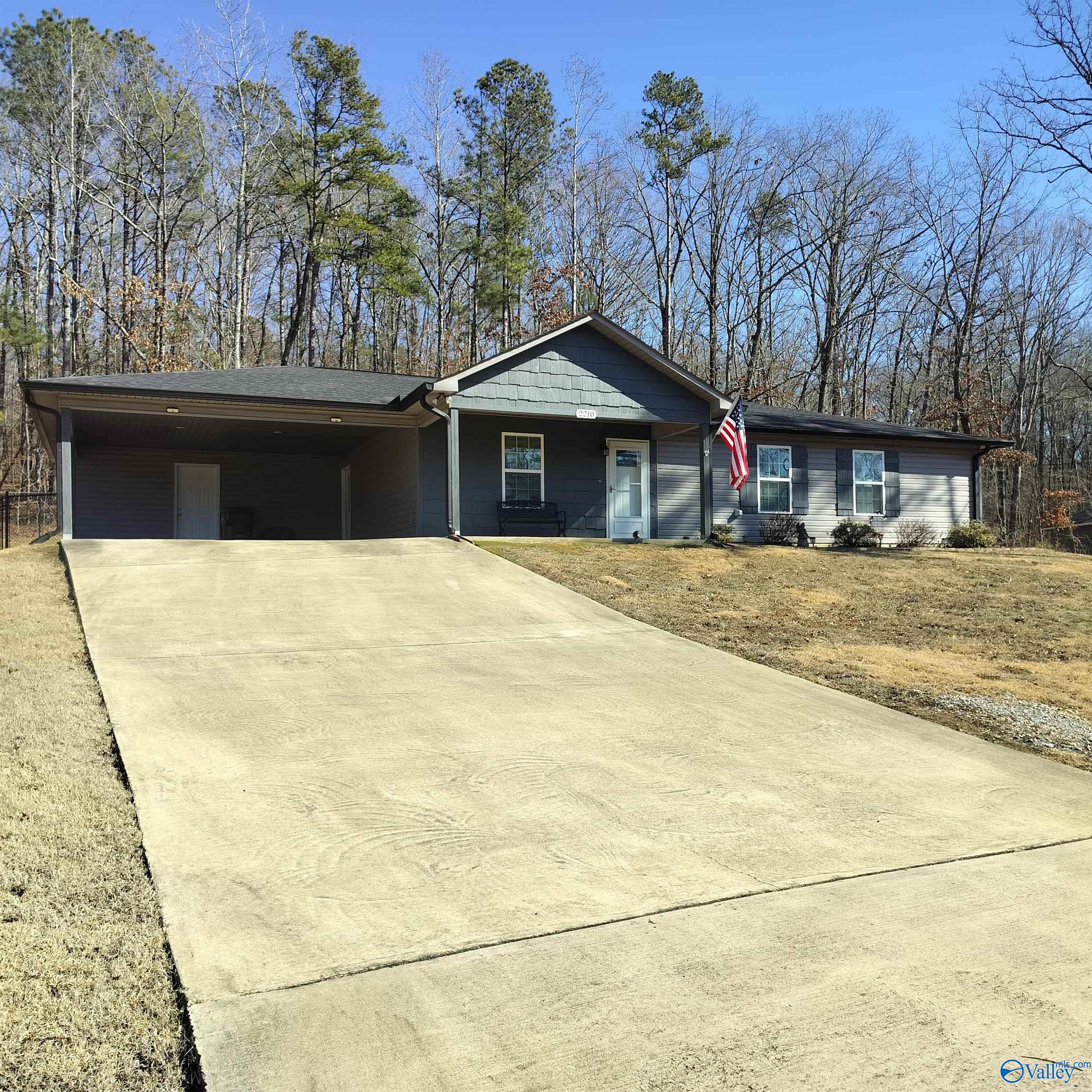 2210 Madison Loop, Southside, Alabama image 2