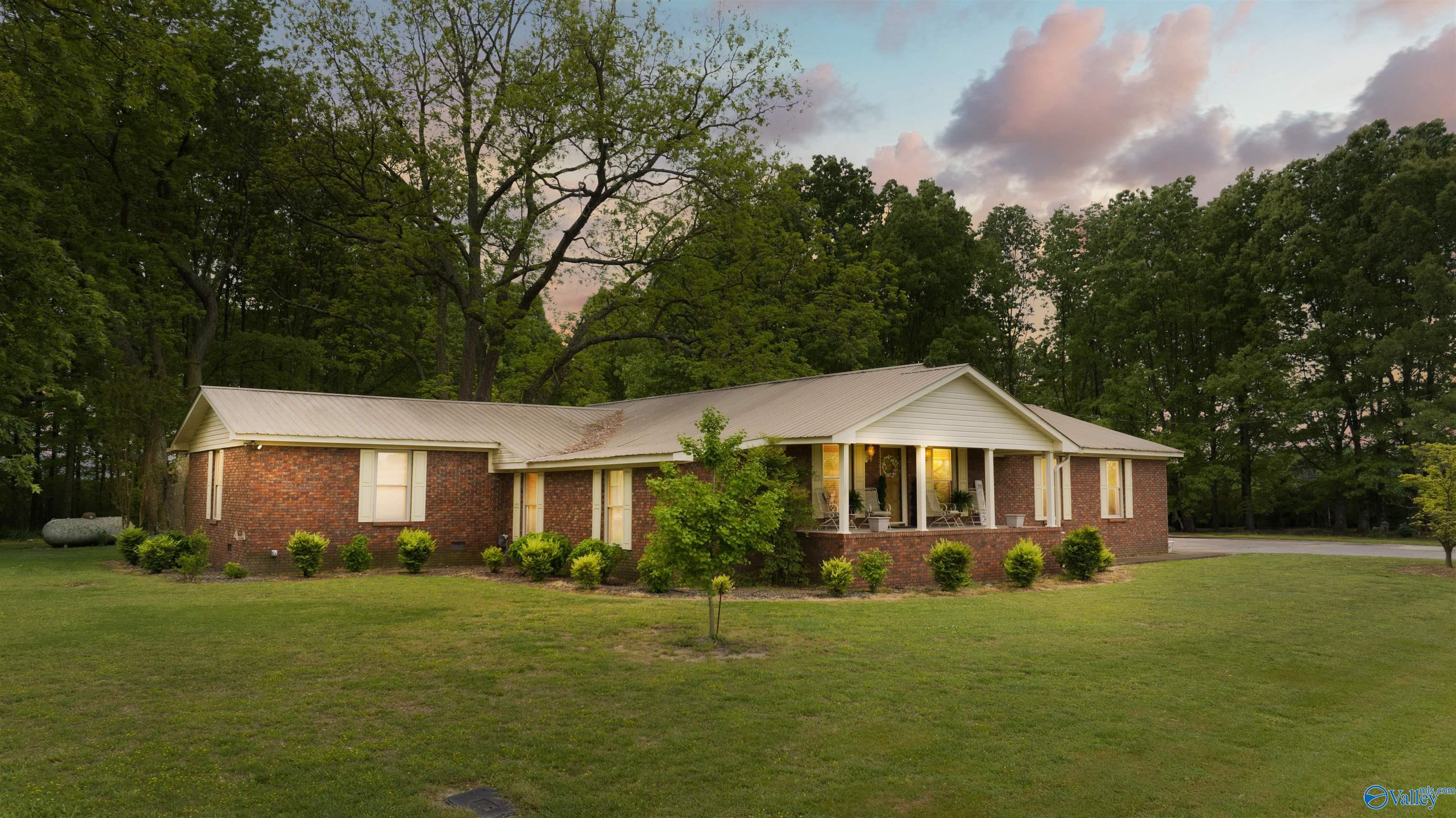 2061 County Road 76, Fyffe, Alabama image 1