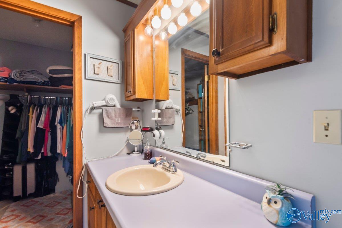 331 Scoles Road, Guntersville, Alabama image 22