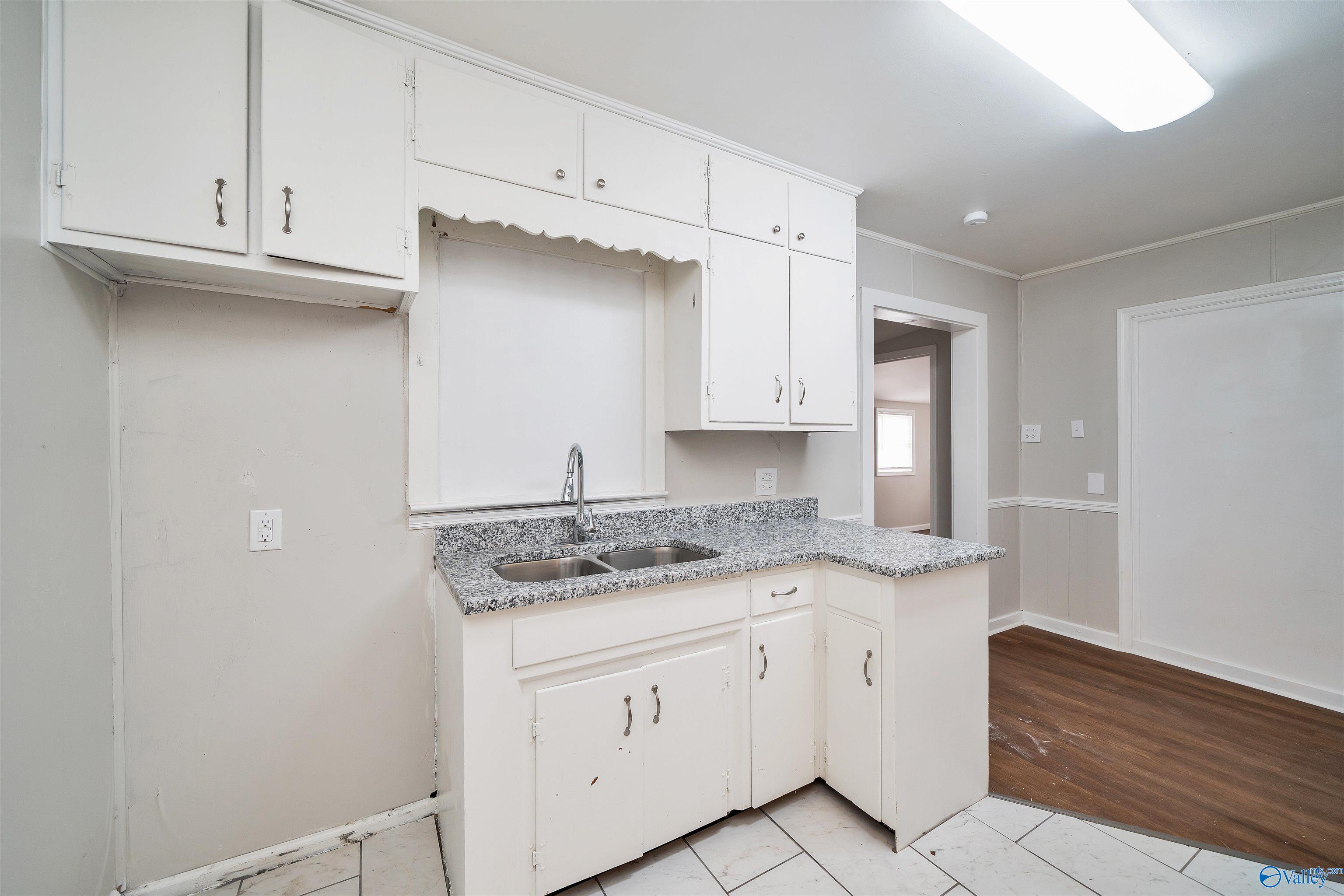 1733 Obrig Avenue, Guntersville, Alabama image 14