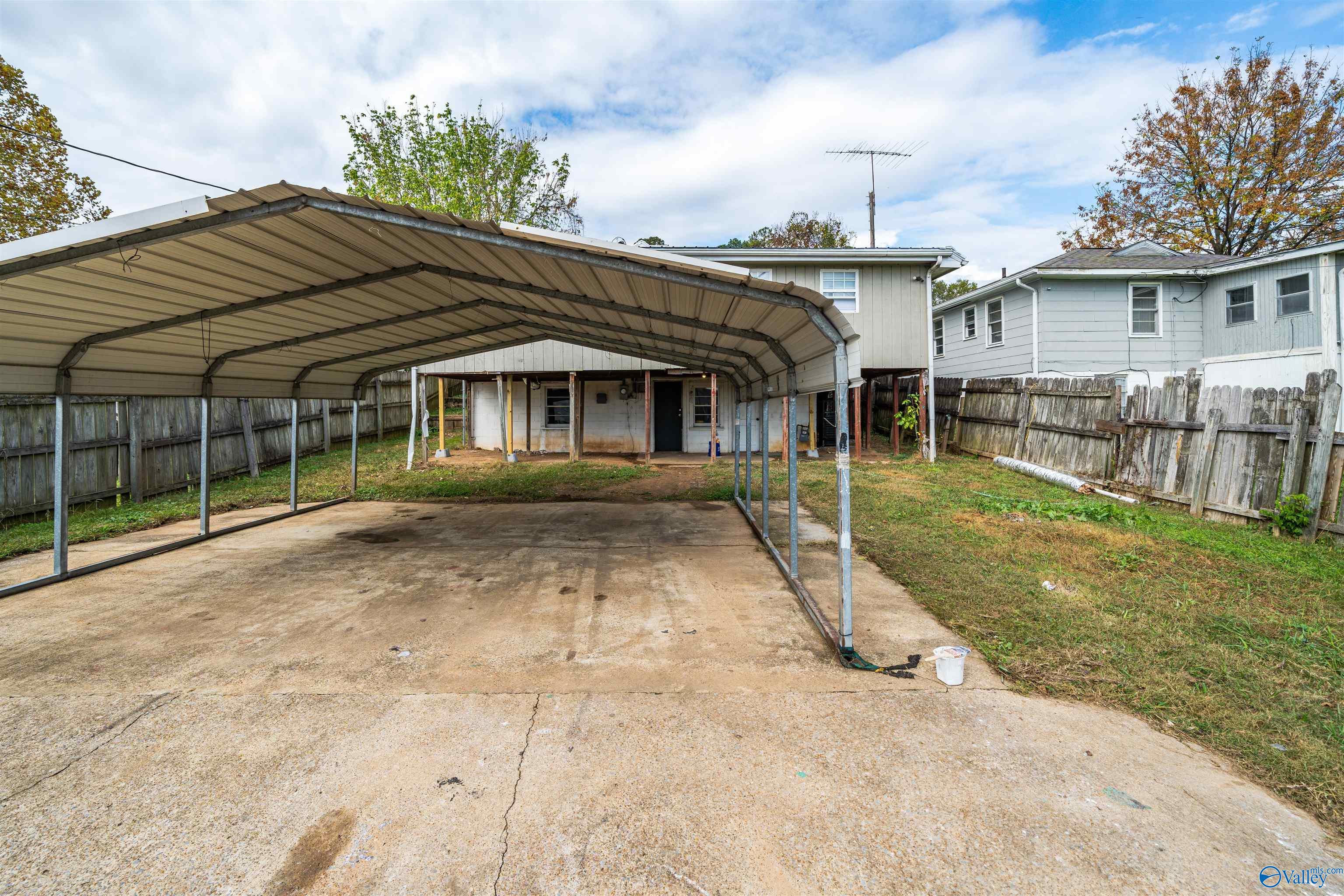 1733 Obrig Avenue, Guntersville, Alabama image 7
