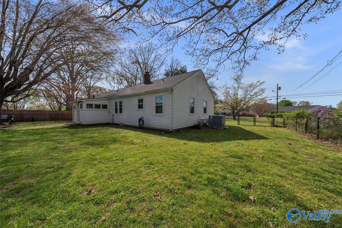 1228 W Market Street, Athens, Alabama image 7