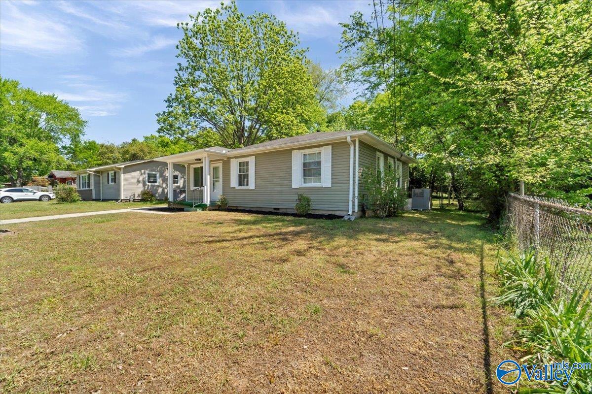 1604 Armstrong Street NW