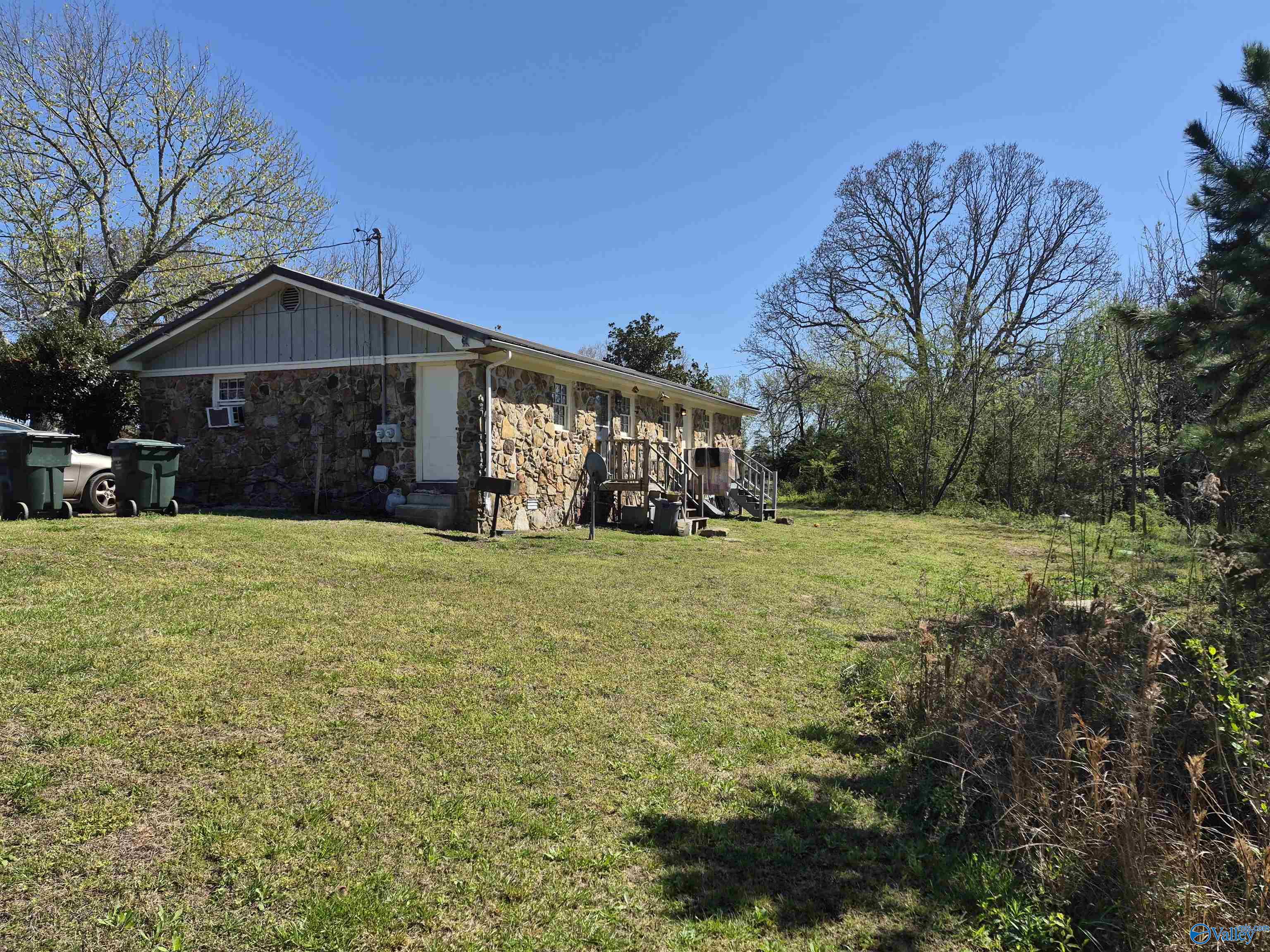 8855 Frankfort Road