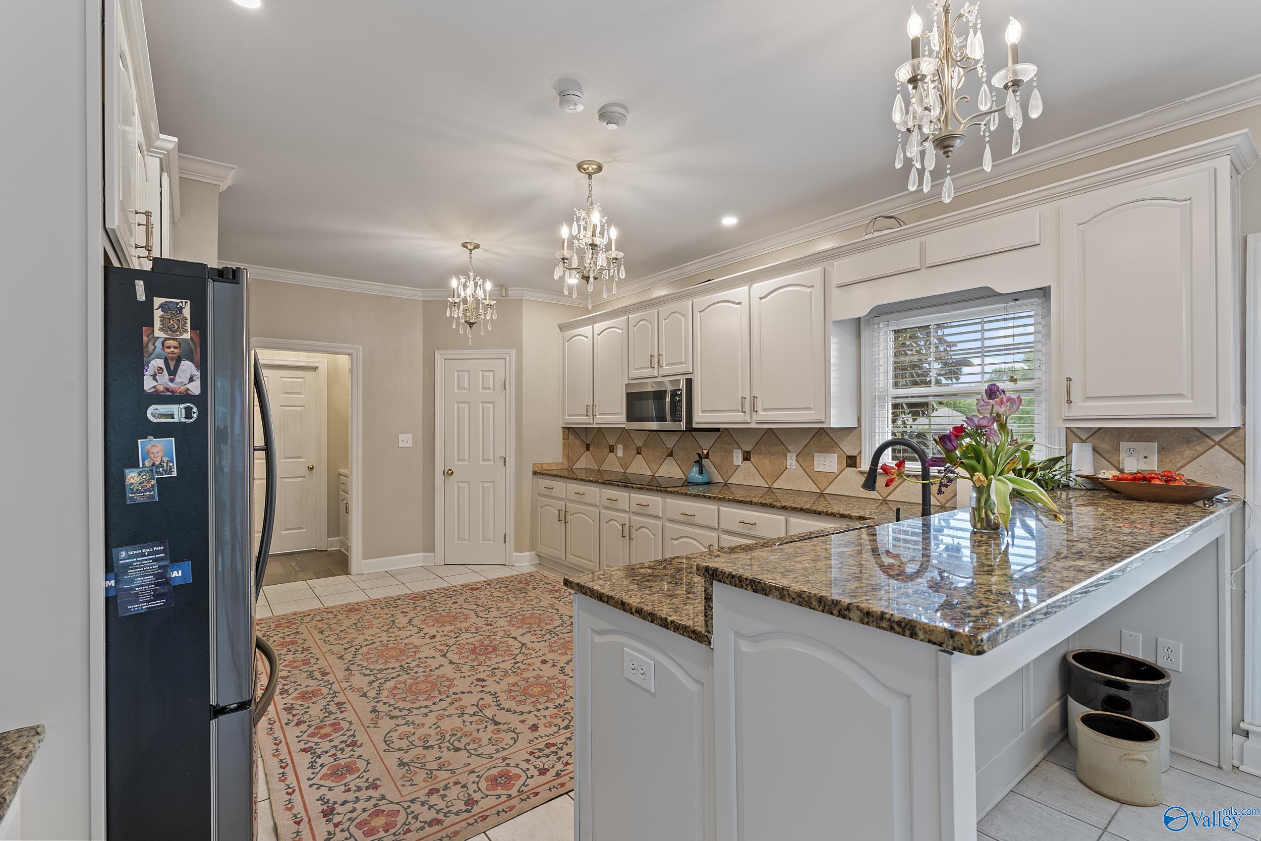 107 Thomas Woods Court, Huntsville, Alabama image 8