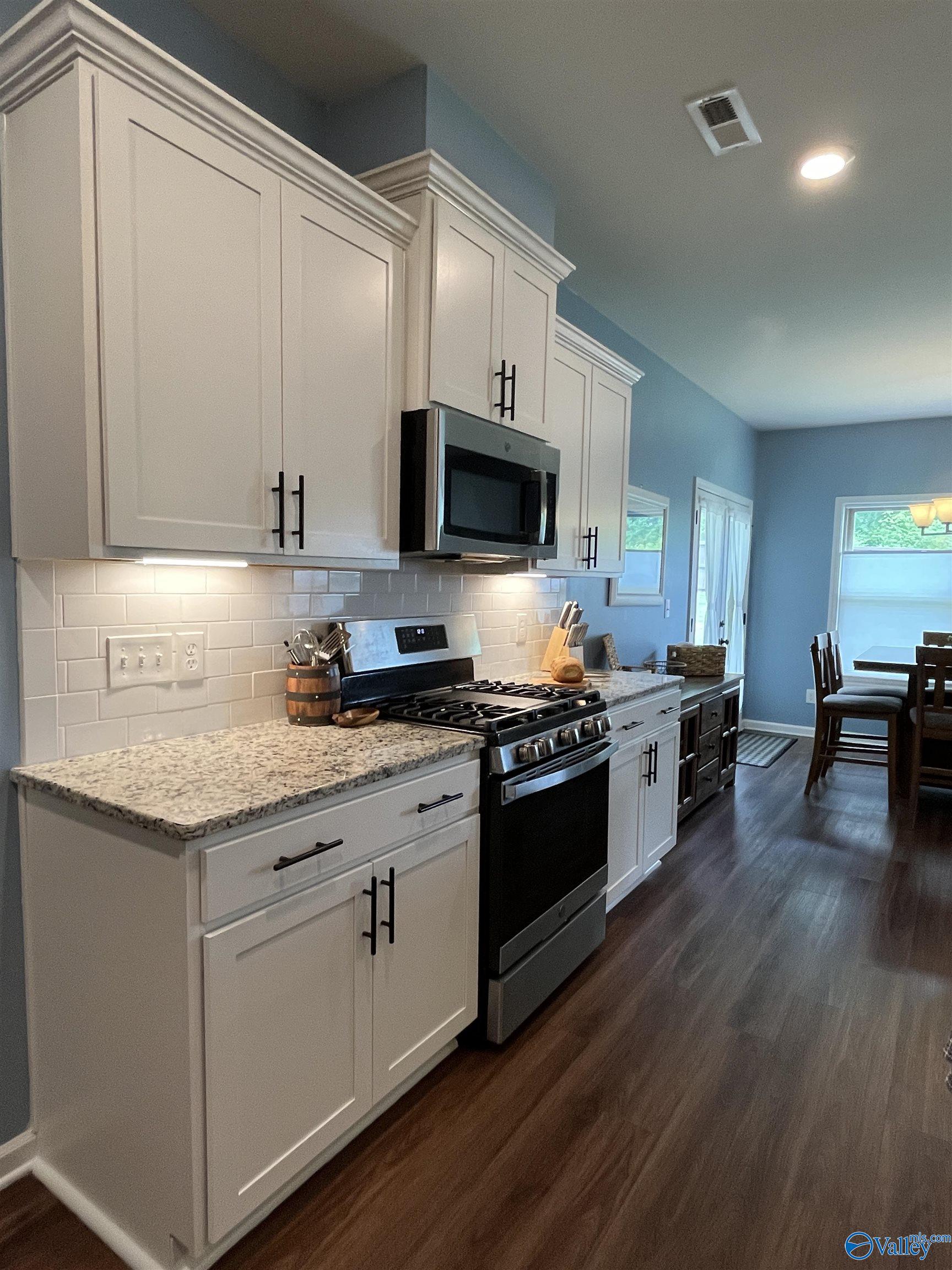 245 Portrait Street, Meridianville, Alabama image 5