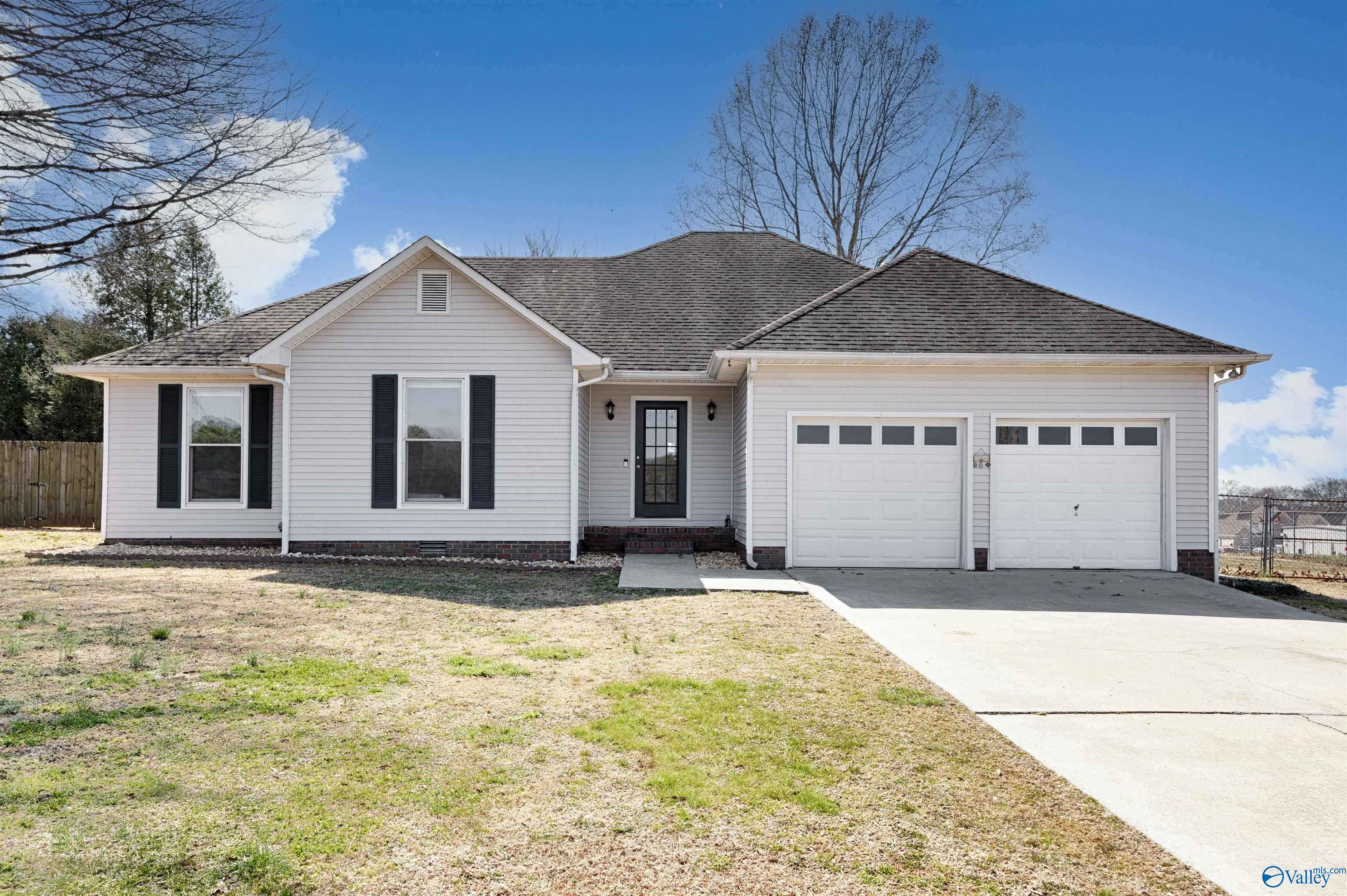 24844 Holland Lane, Athens, Alabama image 1
