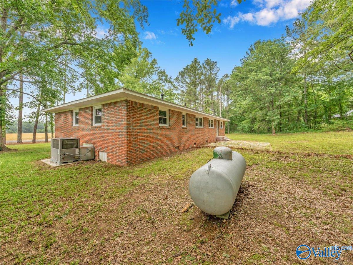 4198 Hobbs Island Road, Owens Cross Roads, Alabama image 5