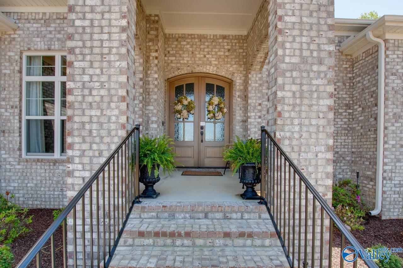 8072 Goose Ridge Drive, Owens Cross Roads, Alabama image 2