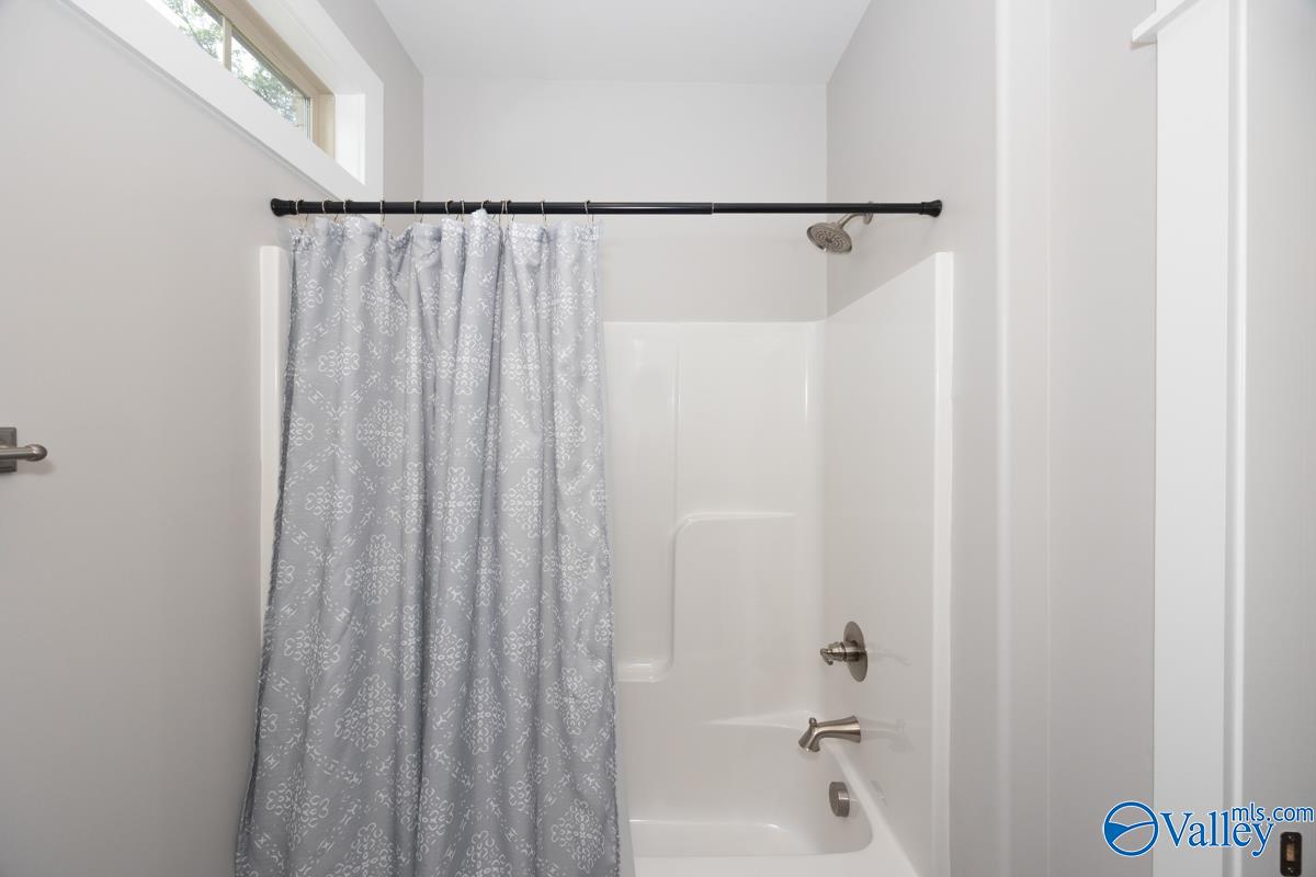 211 Water Ridge Lane, Huntsville, Alabama image 42