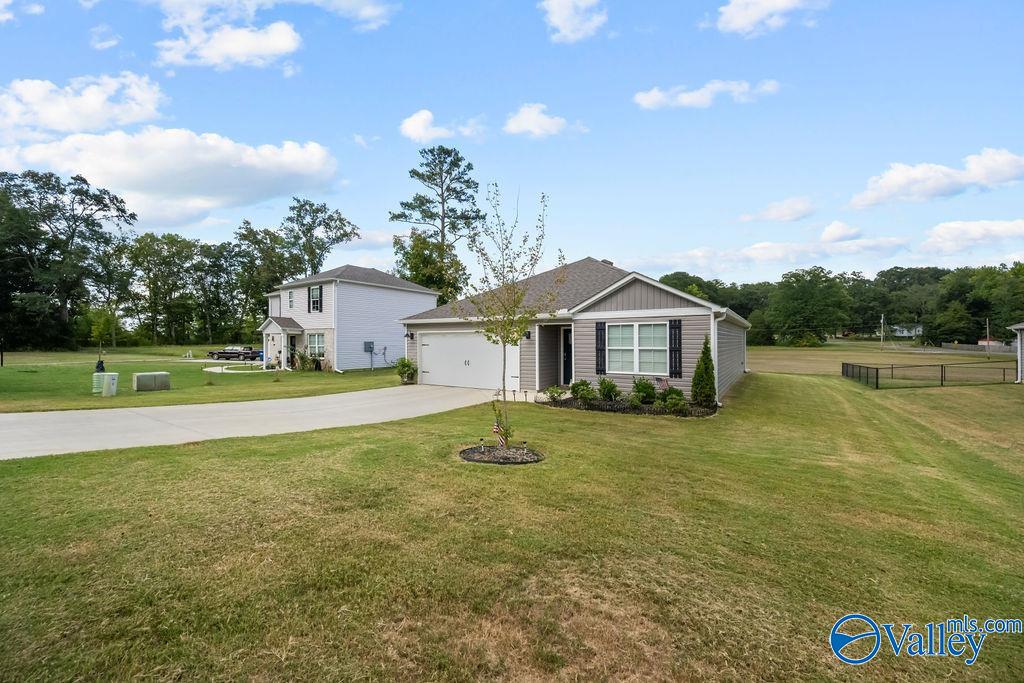 4763 River Vista Place, Hokes Bluff, Alabama image 4