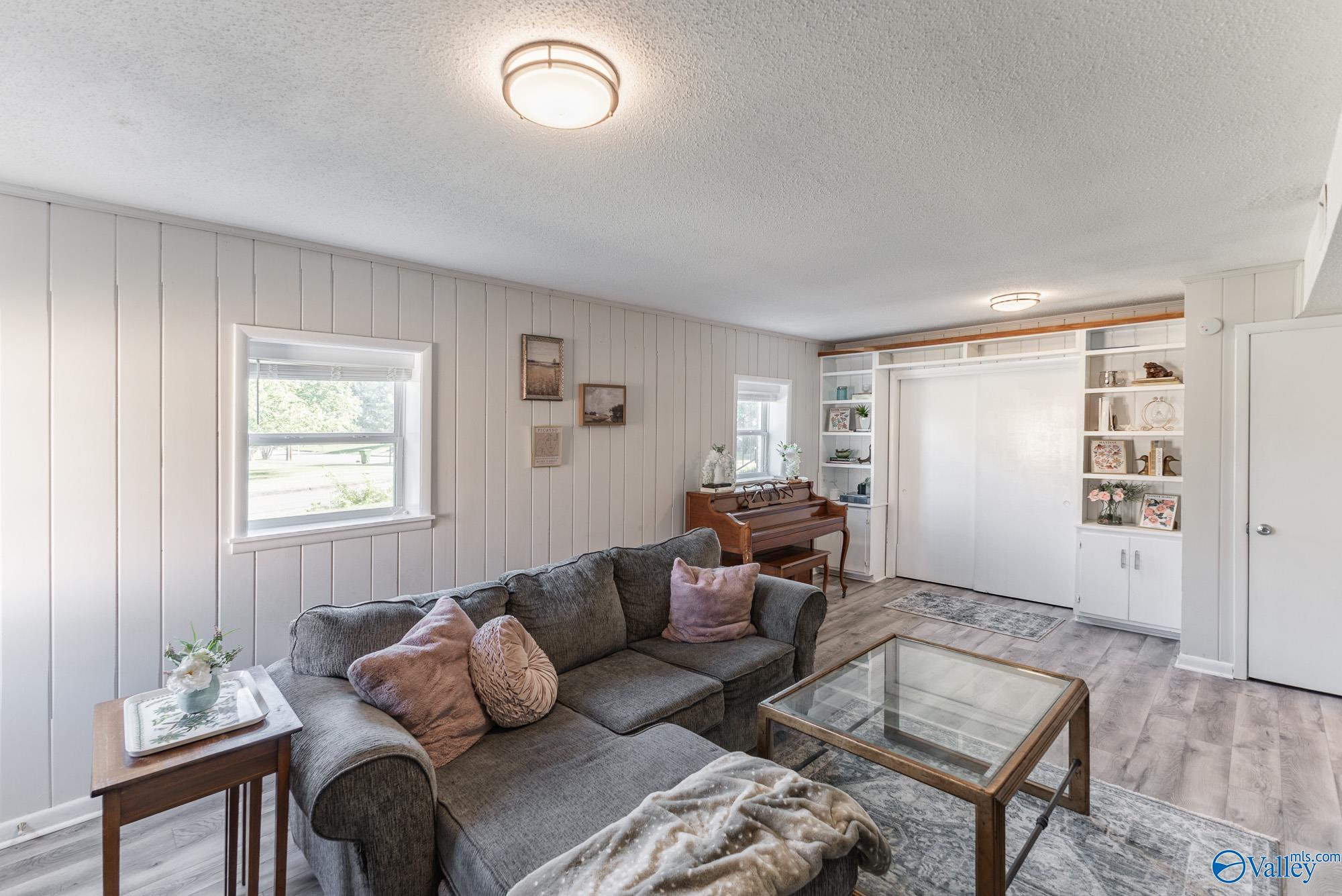 402 Cumberland Drive, Huntsville, Alabama image 11
