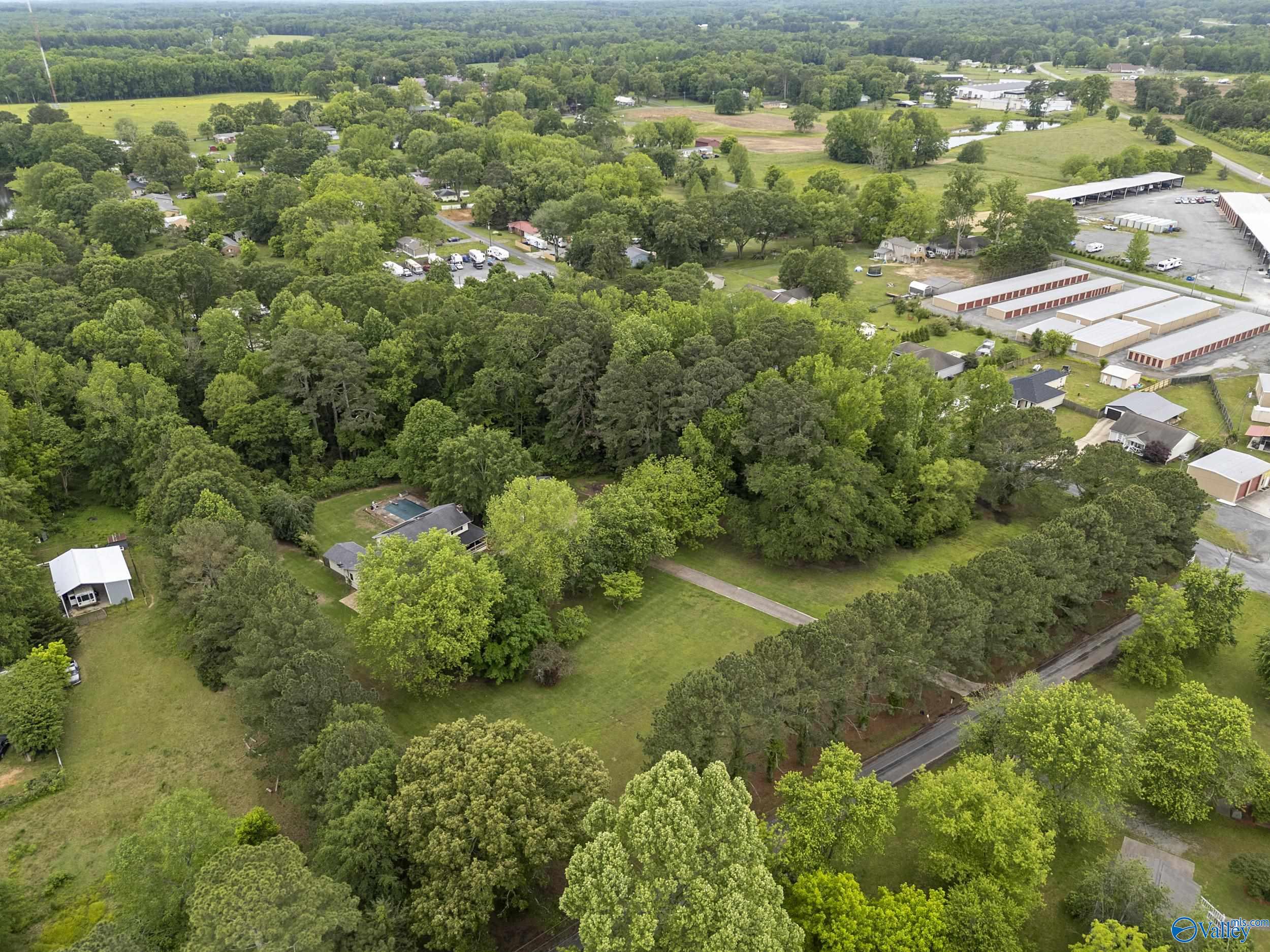 50 Benton Lane, Arab, Alabama image 38