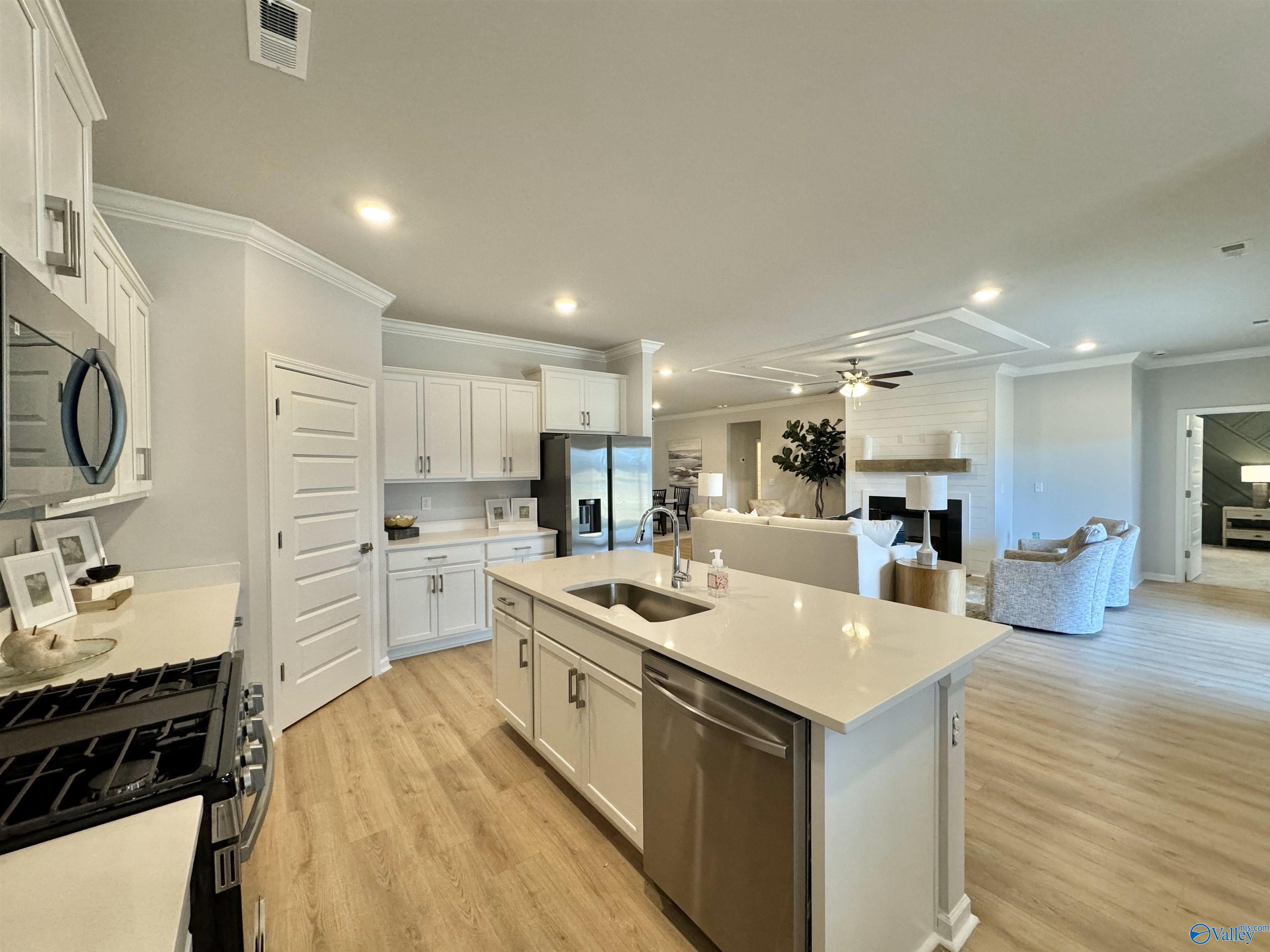 240 Pennington Avenue, Huntsville, Alabama image 8