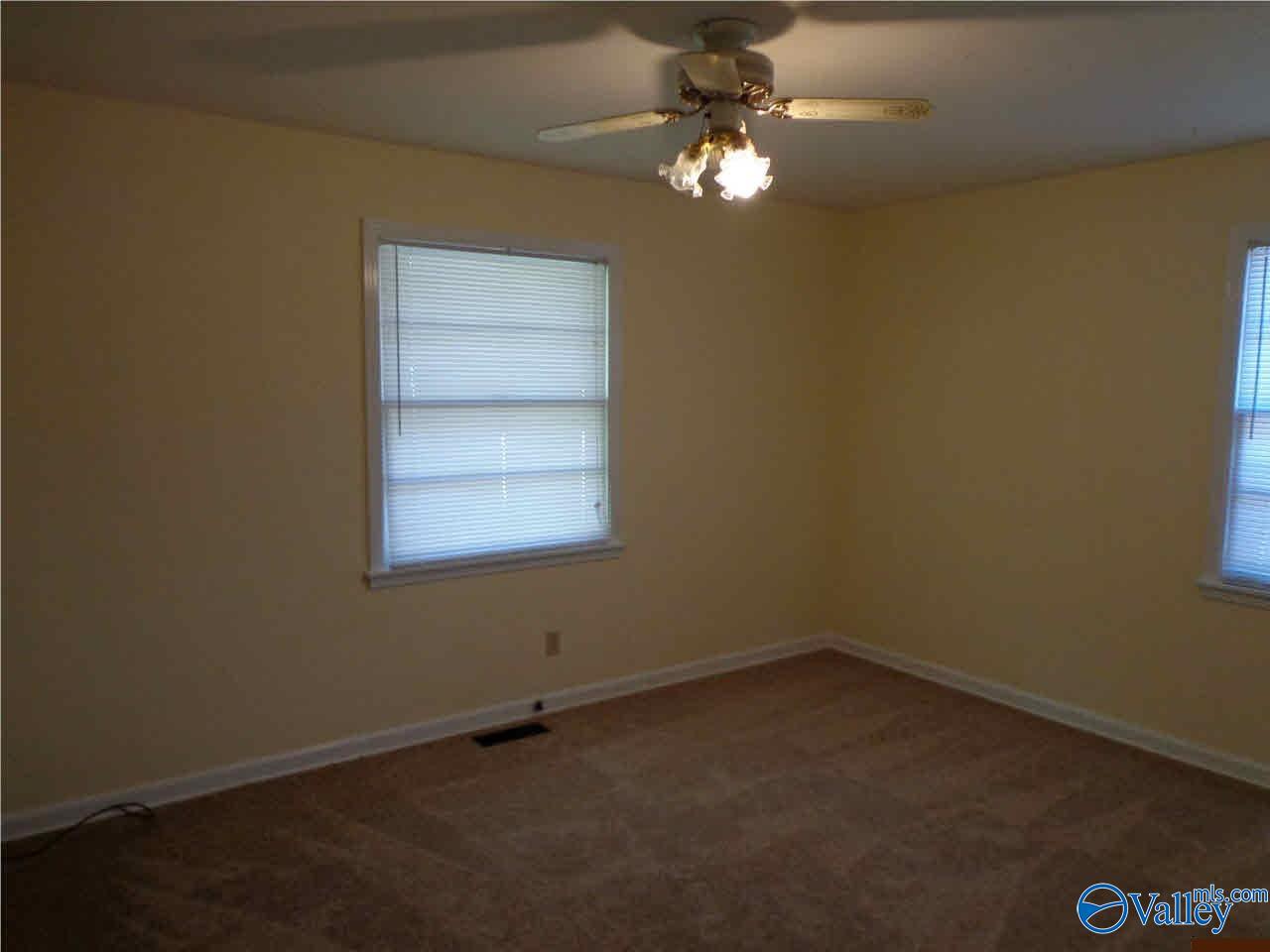 2019 Suzanne Terrace, Huntsville, Alabama image 7