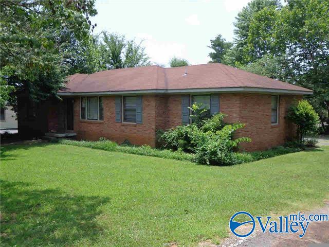 2019 Suzanne Terrace, Huntsville, Alabama image 1