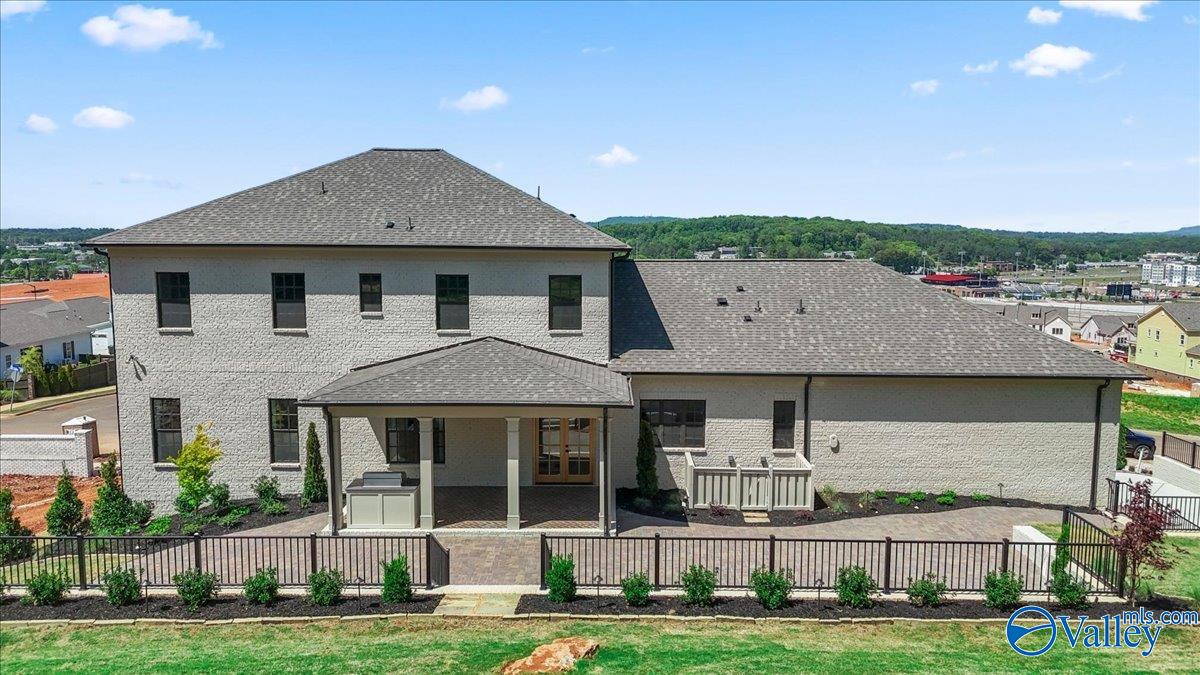 365 Saint Louis Street