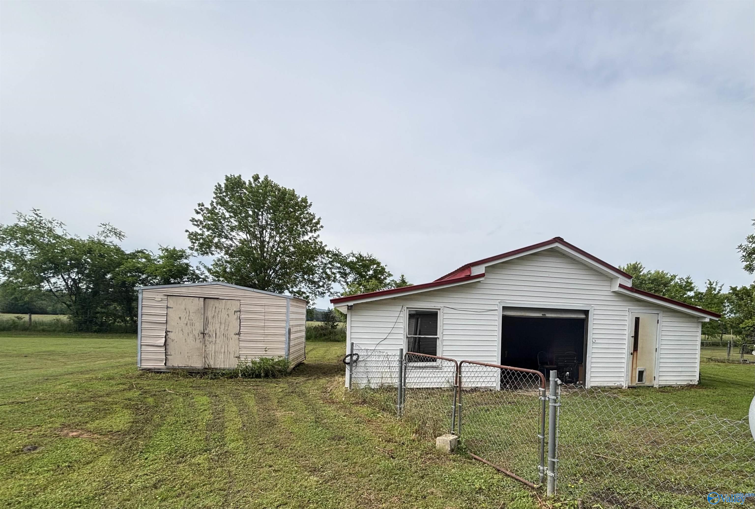 135 Willoughby Drive, New Hope, Alabama image 3
