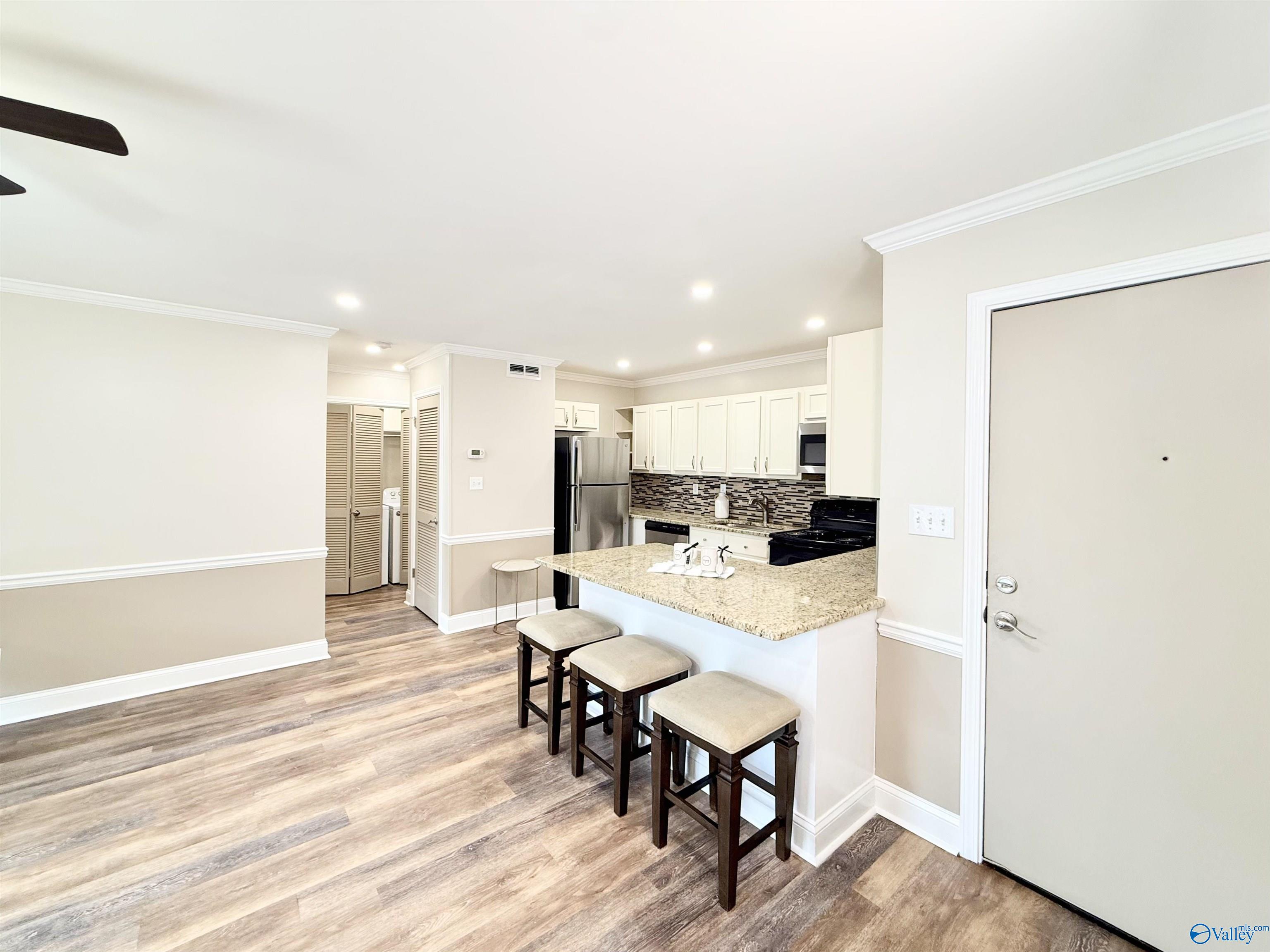 6618 Willow Pointe Drive NW #E