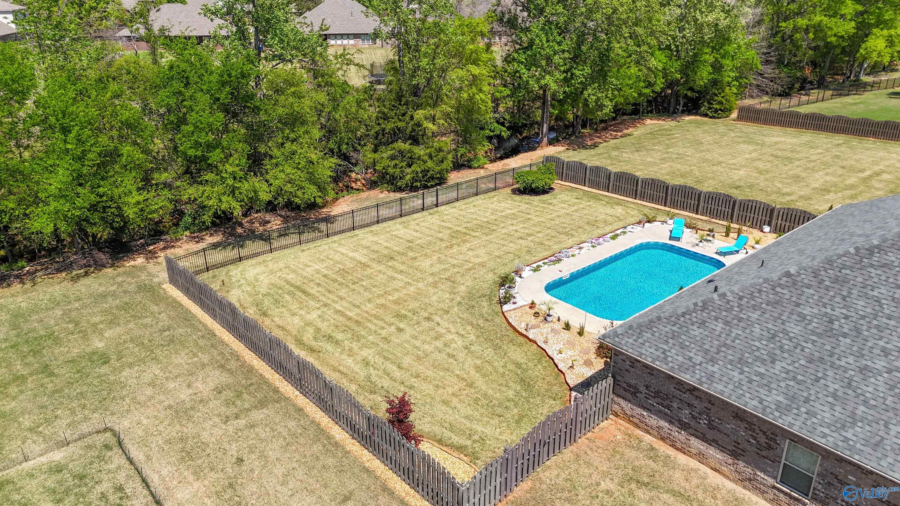 108 Rushing Brook Drive