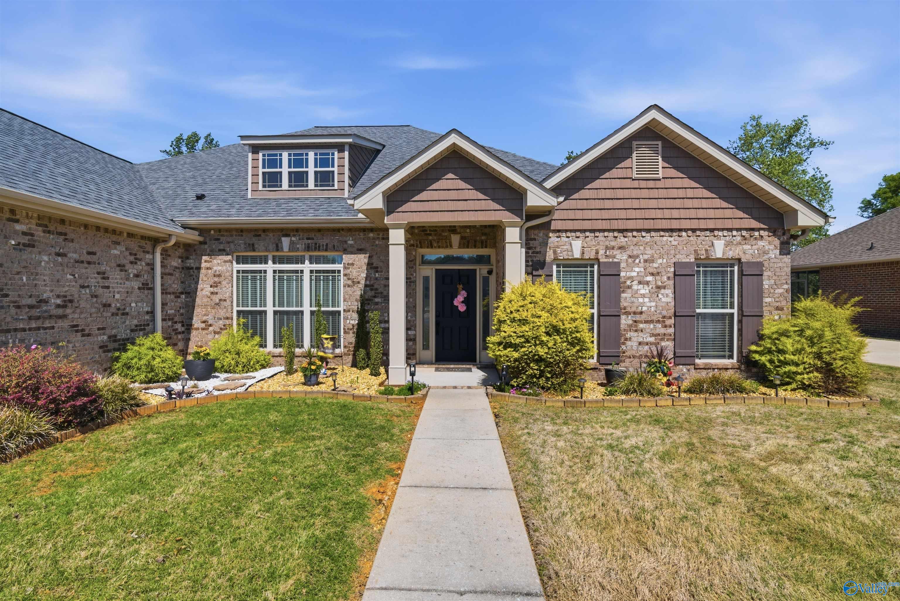 108 Rushing Brook Drive