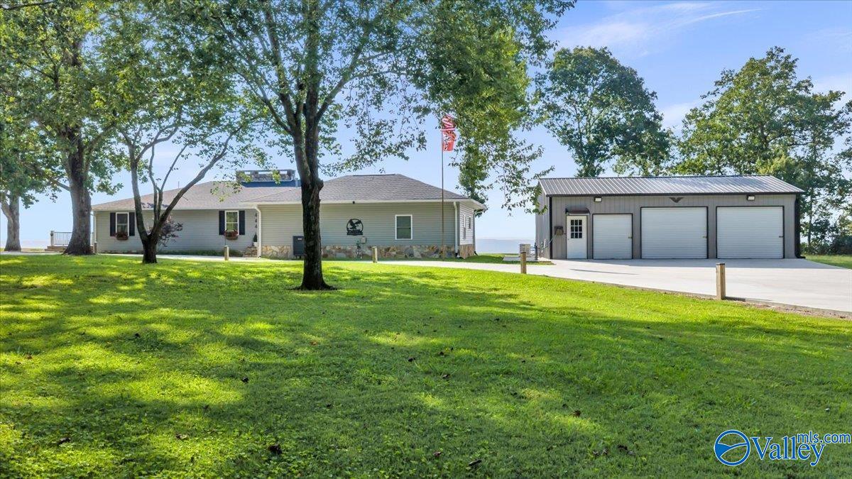 444 Moss View Road