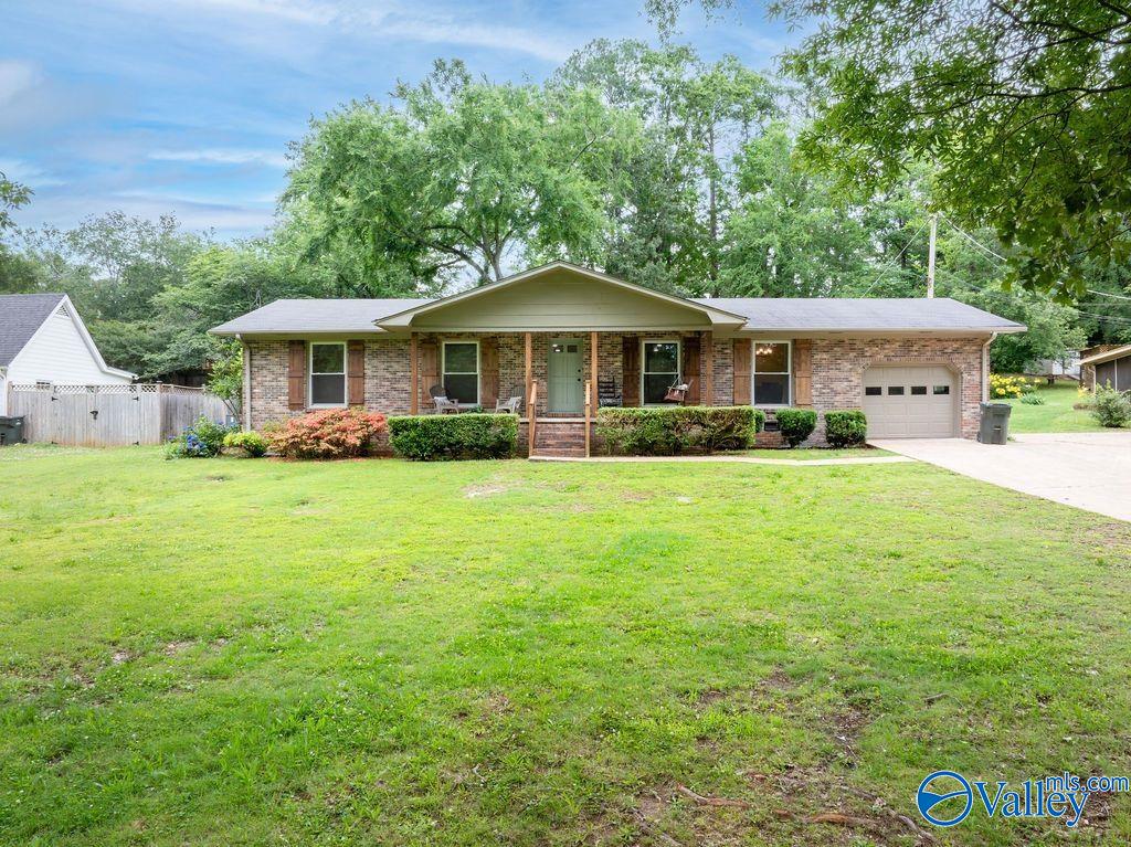 1527 Bob Jones Road, Scottsboro, Alabama image 2