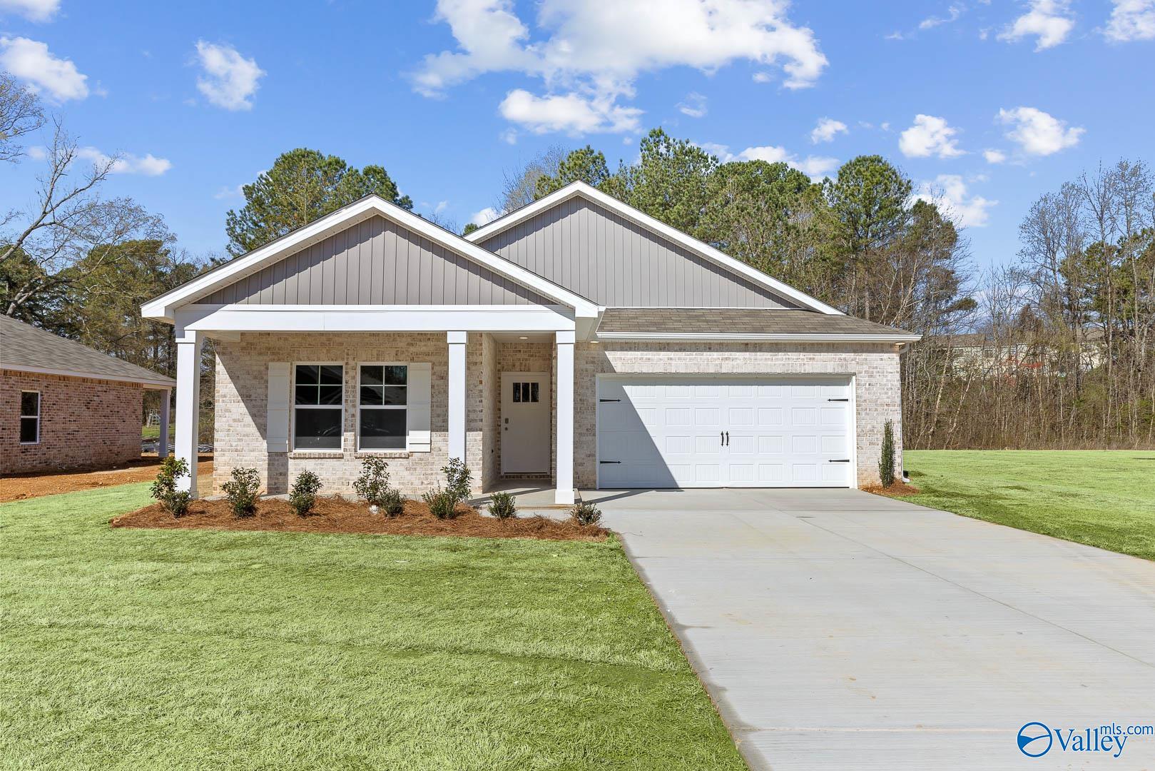 1232 Eidson Street, Athens, Alabama image 1