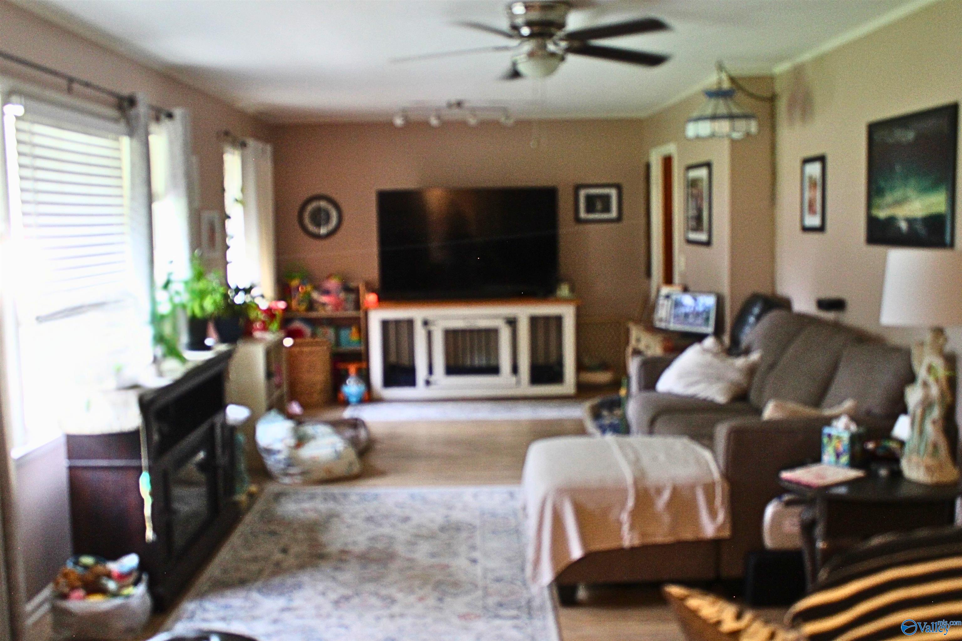 709 NW Azalea Street, Hartselle, Alabama image 3