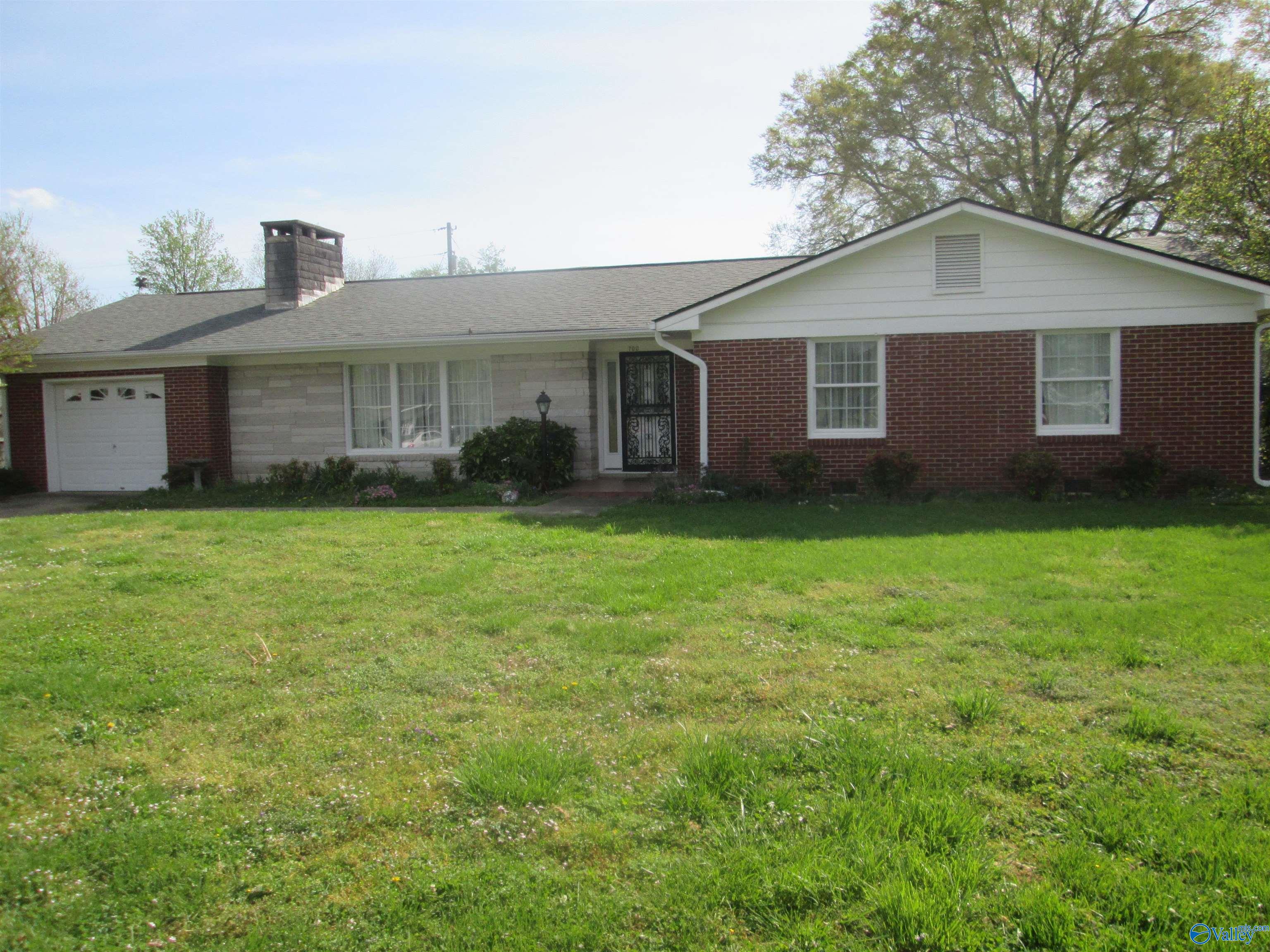 700 Meadowview Street