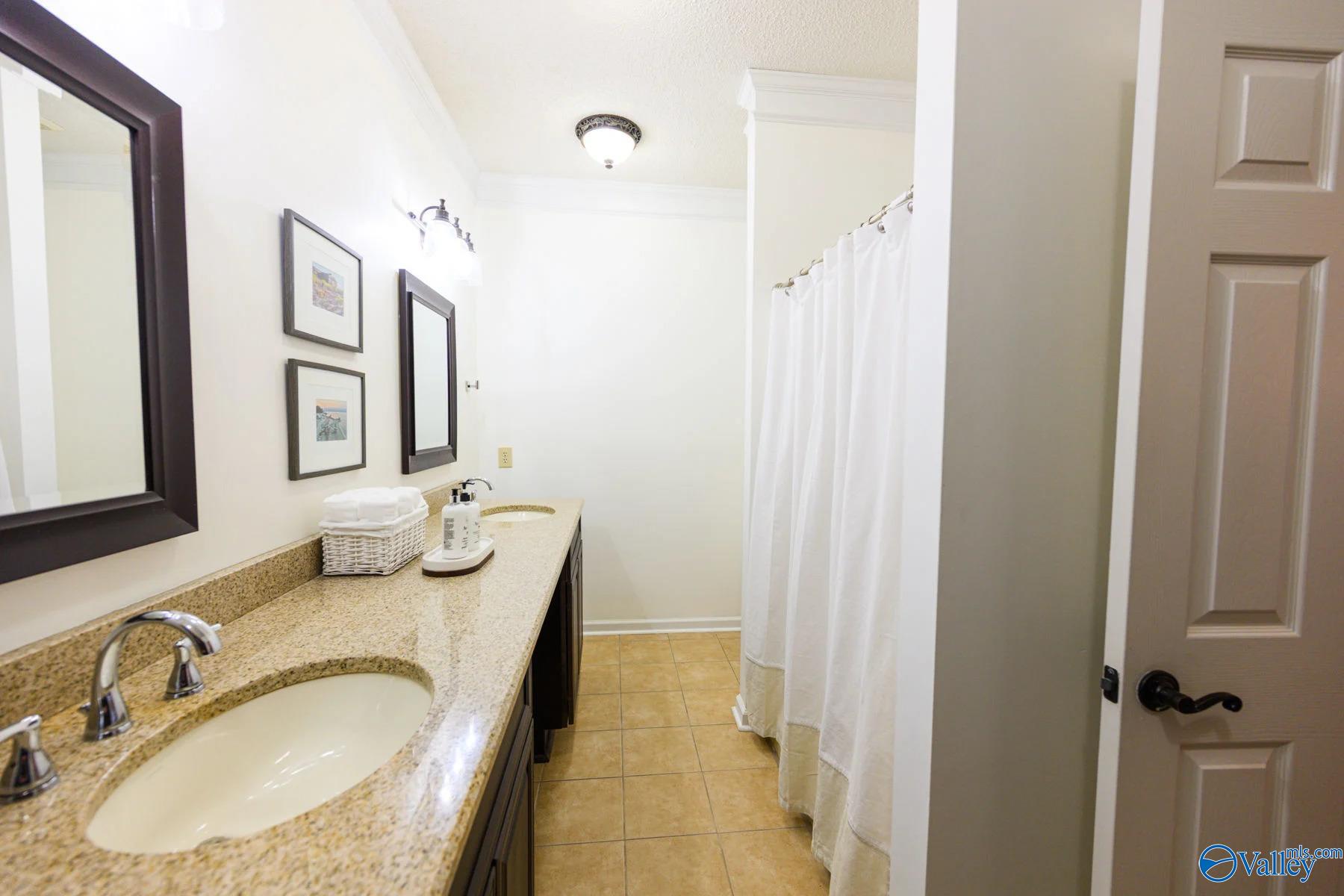2106 Yorkshire Drive, Decatur, Alabama image 10