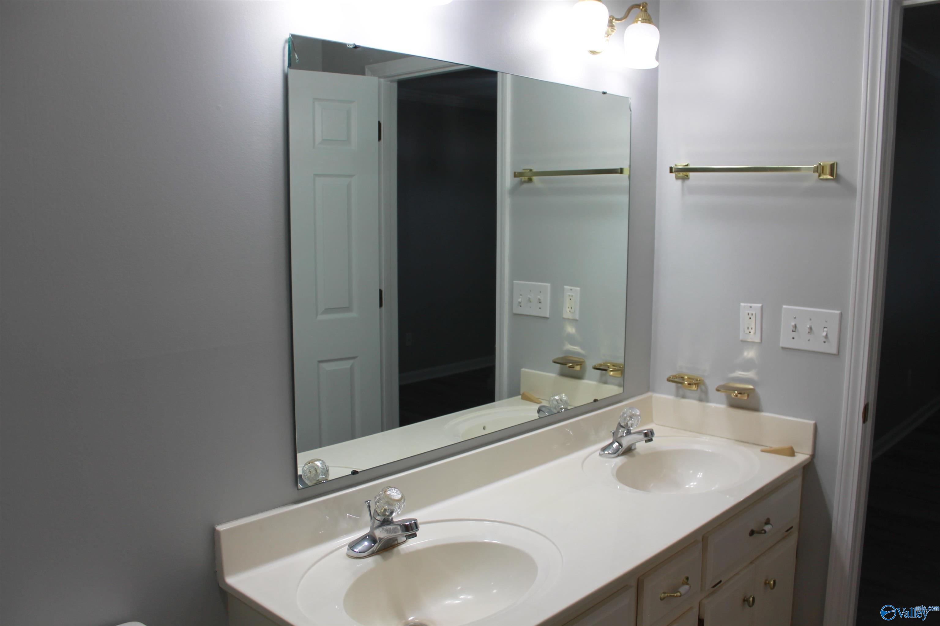 375 Cherry Street, Hartselle, Alabama image 22