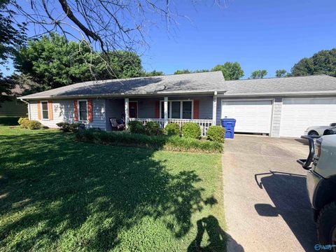 Homes For Sale - 330 Ohara Dr<br/> Albertville, AL 35950