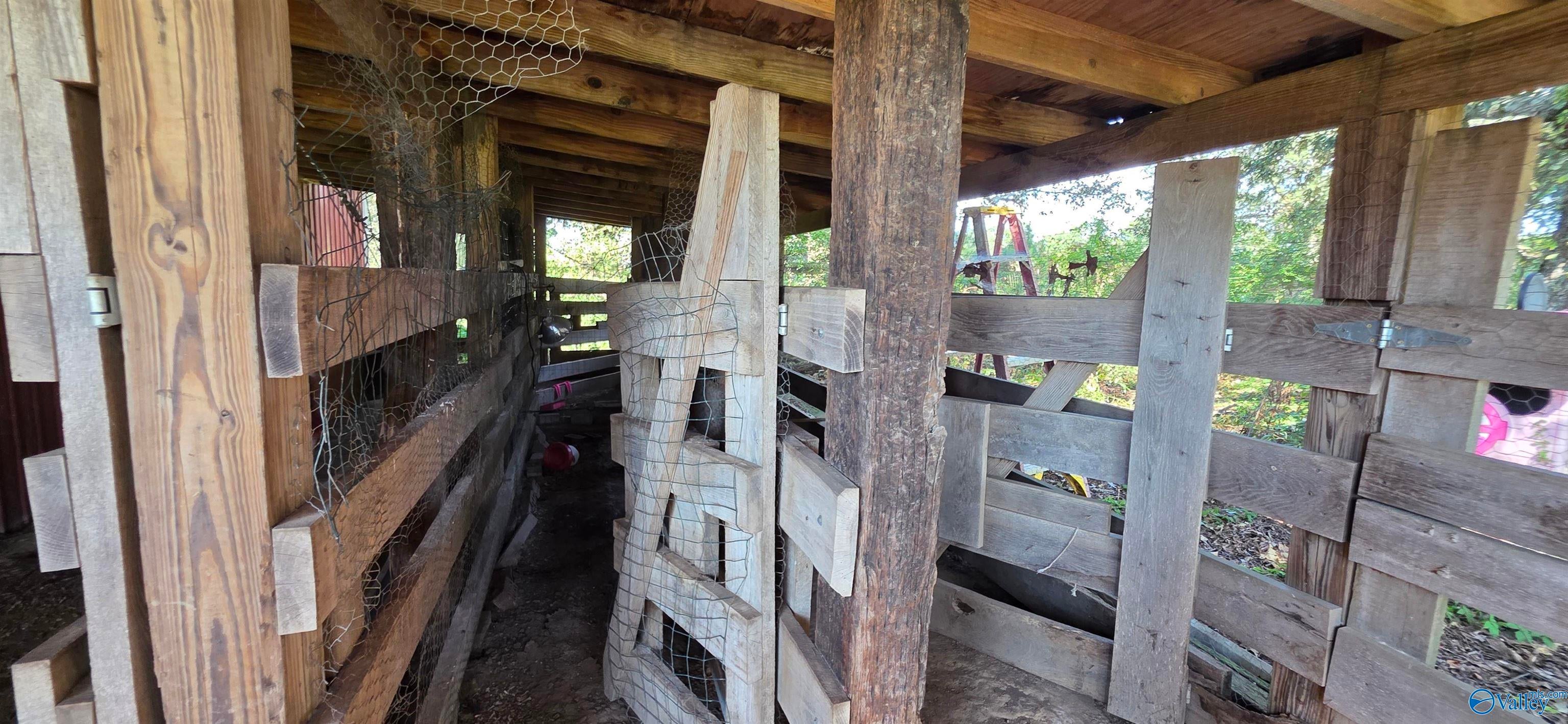 755 Back Bone Road, Blountsville