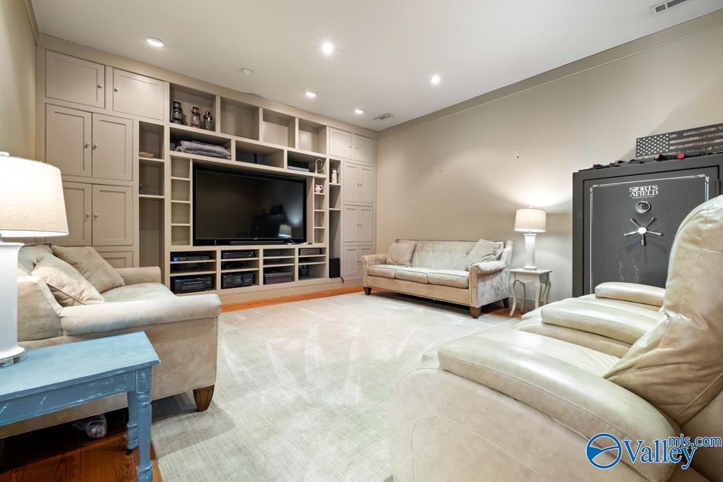 1025 County Road 1209, Vinemont, Alabama image 35