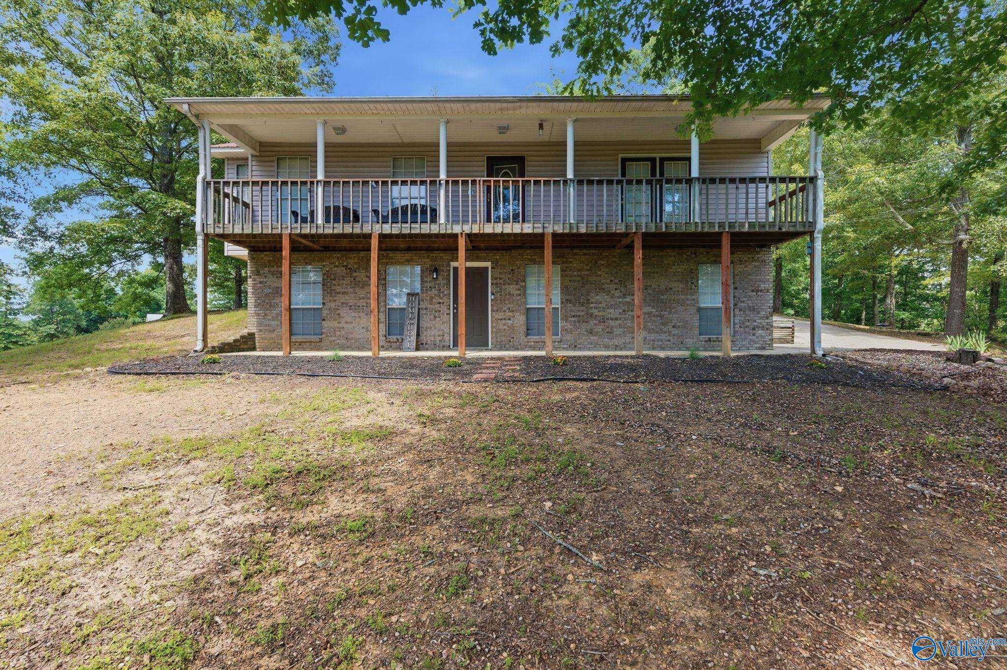 469 County Road 262