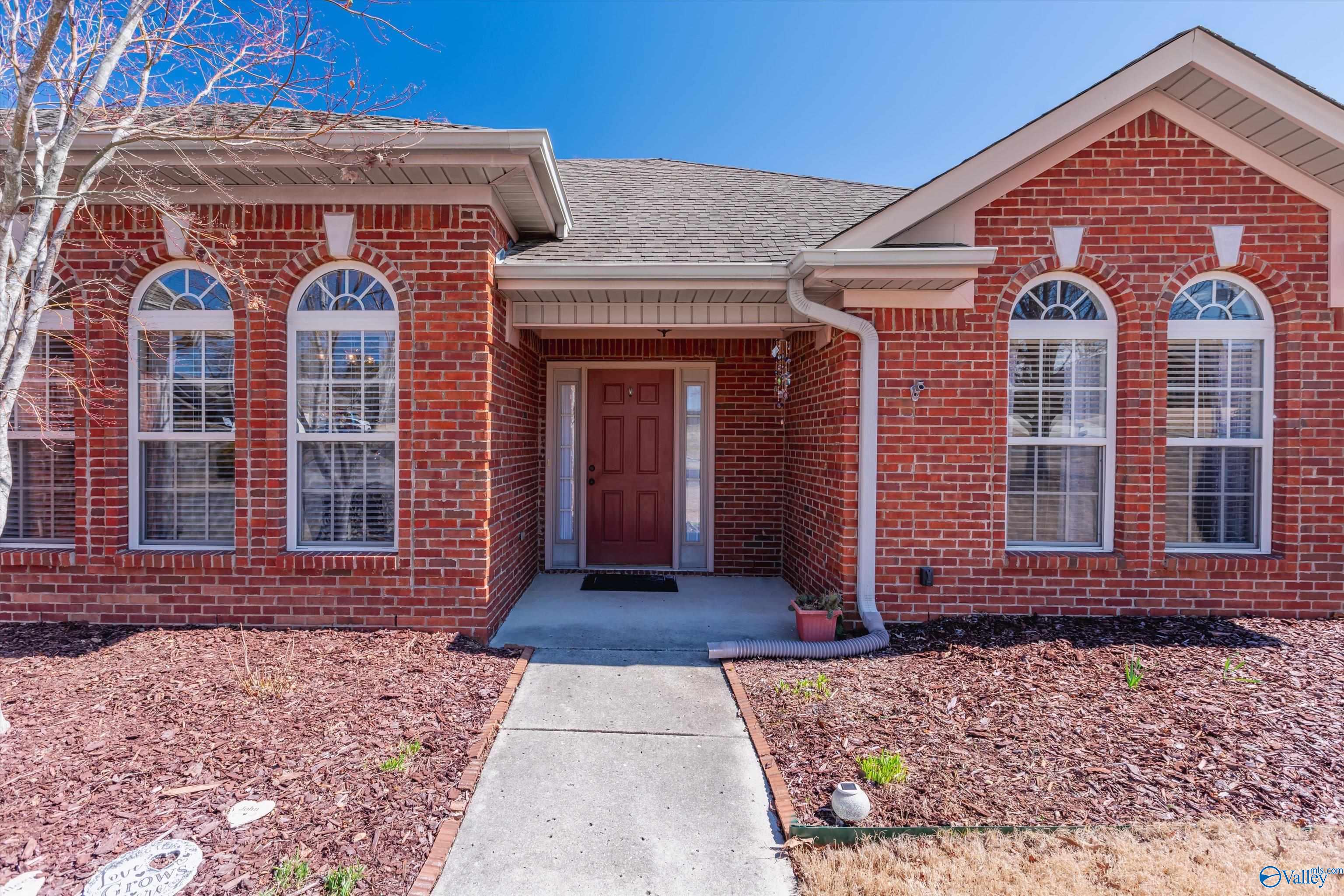 170 Bucks Pocket Dr, New Market, Alabama image 2