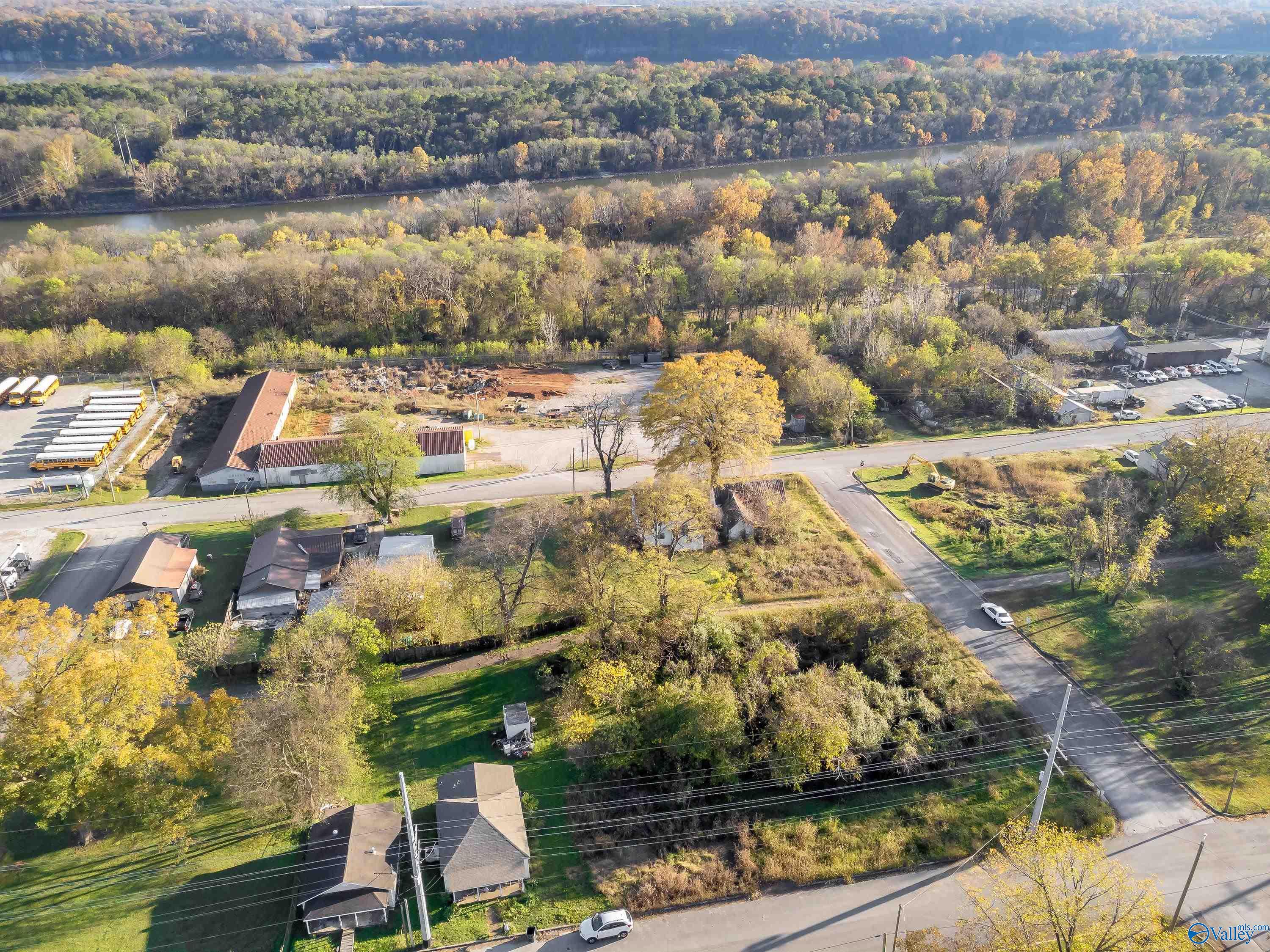 0.32 Acres Park Street, Florence, Alabama image 9