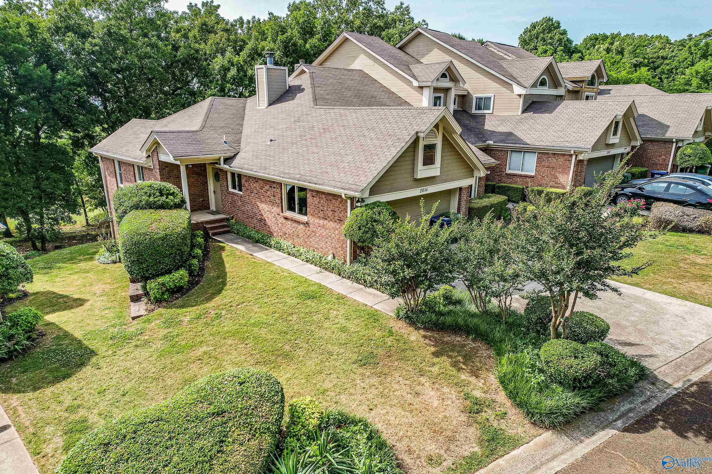 2014 Fairway Hills Drive #2014, Huntsville, Alabama image 2