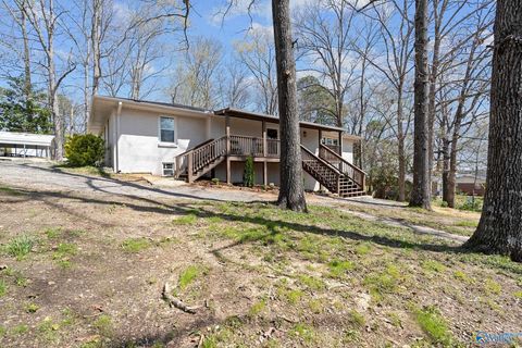 Homes For Sale - 1317 Beth Street<br/> Cullman, AL 35055