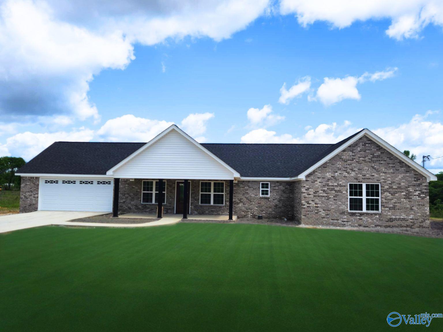 525 Northwood Drive, Centre, Alabama image 1