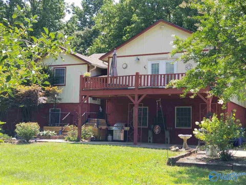 Homes For Sale - 2376 County Road 127<br/> Fort Payne, AL 35967