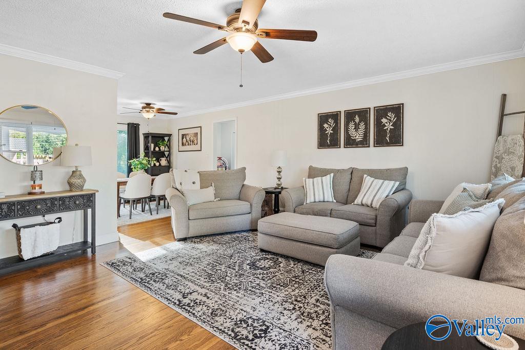 302 Woodall Lane, Scottsboro, Alabama image 11
