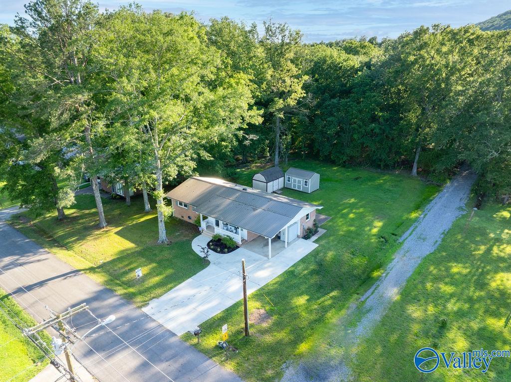 302 Woodall Lane, Scottsboro, Alabama image 7