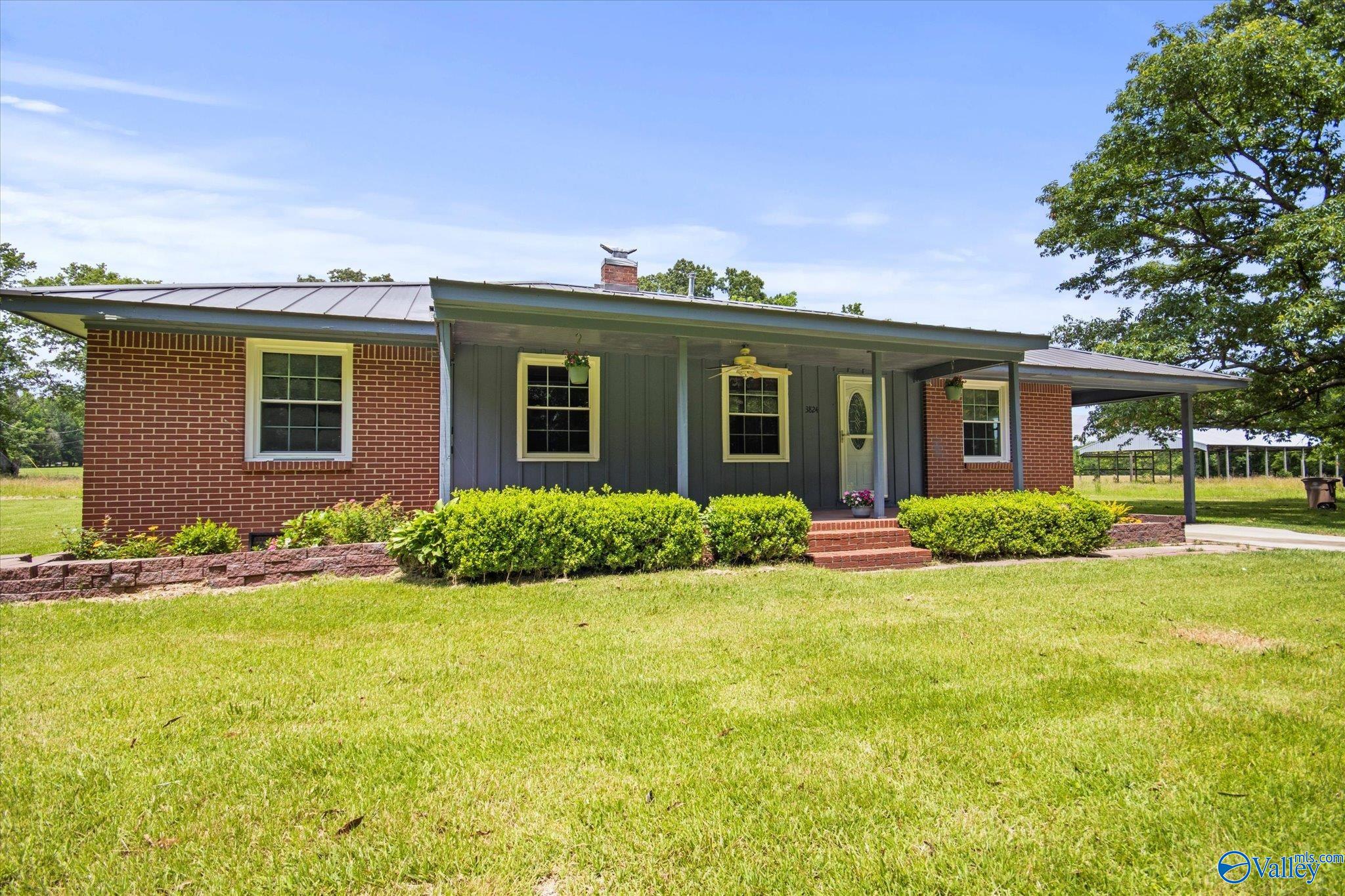 3824 South Chapel Hill Road, Decatur, Alabama image 30