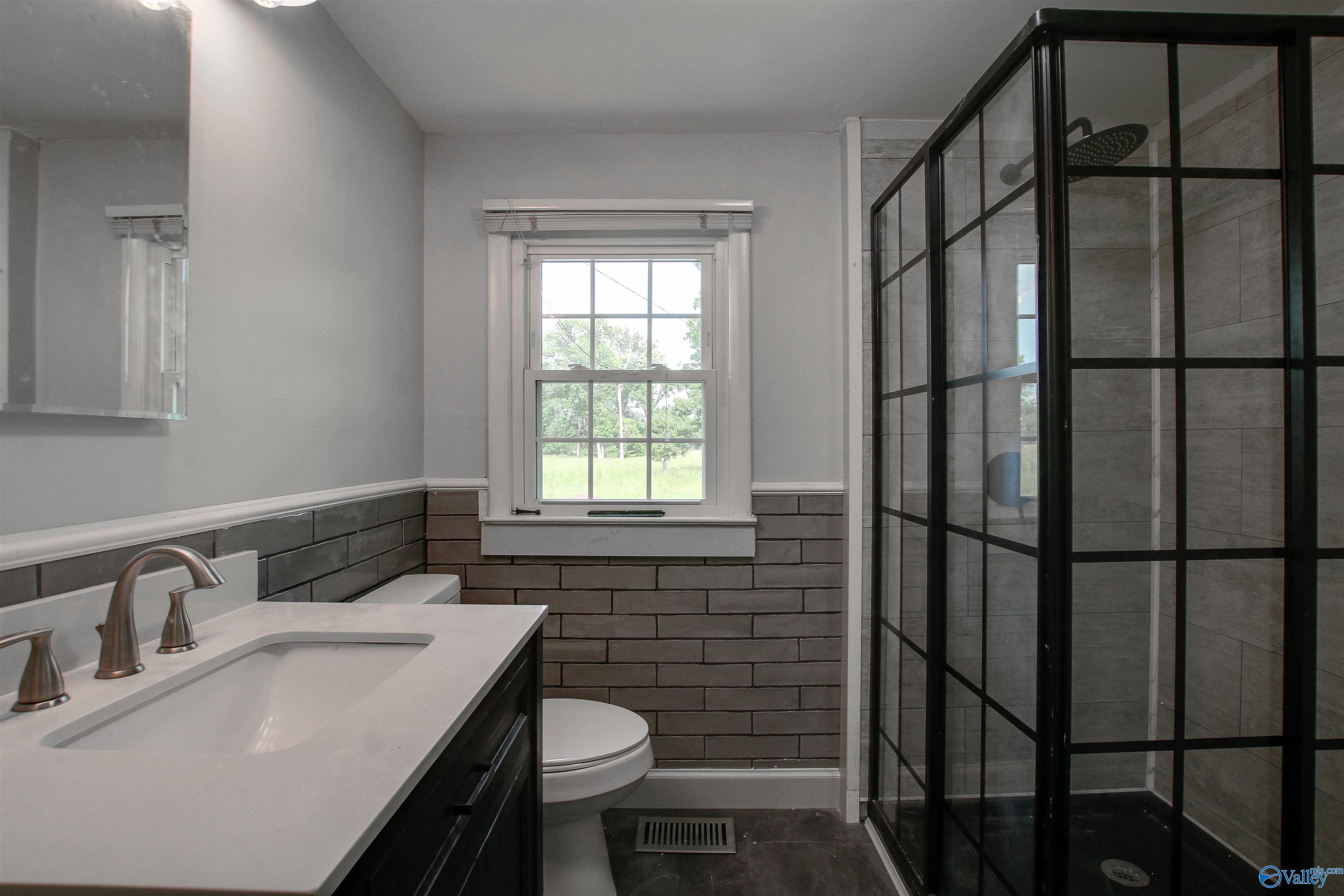 3824 South Chapel Hill Road, Decatur, Alabama image 14